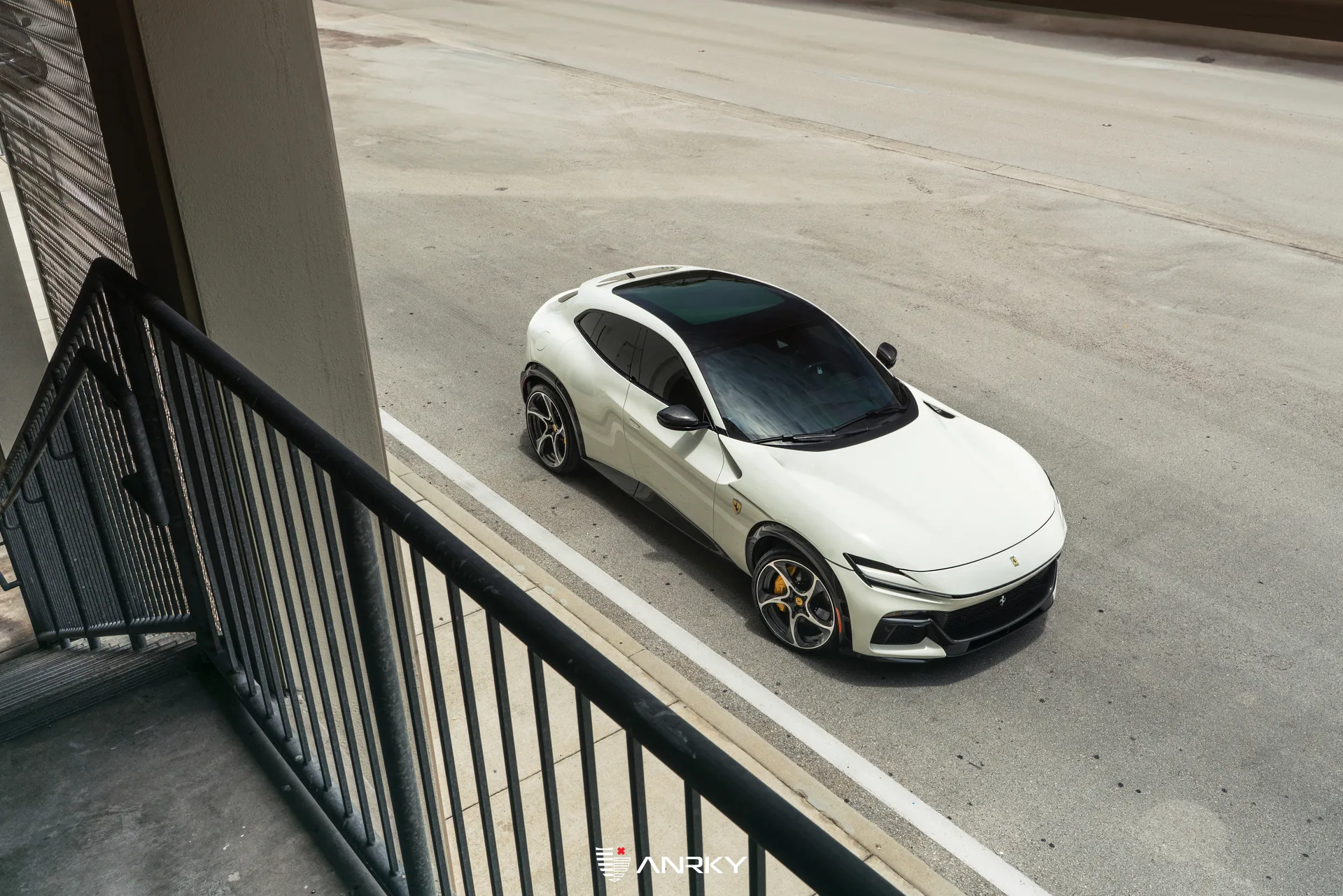 Anrky XR|Series XR-205 on Ferrari Purosangue, photo 3