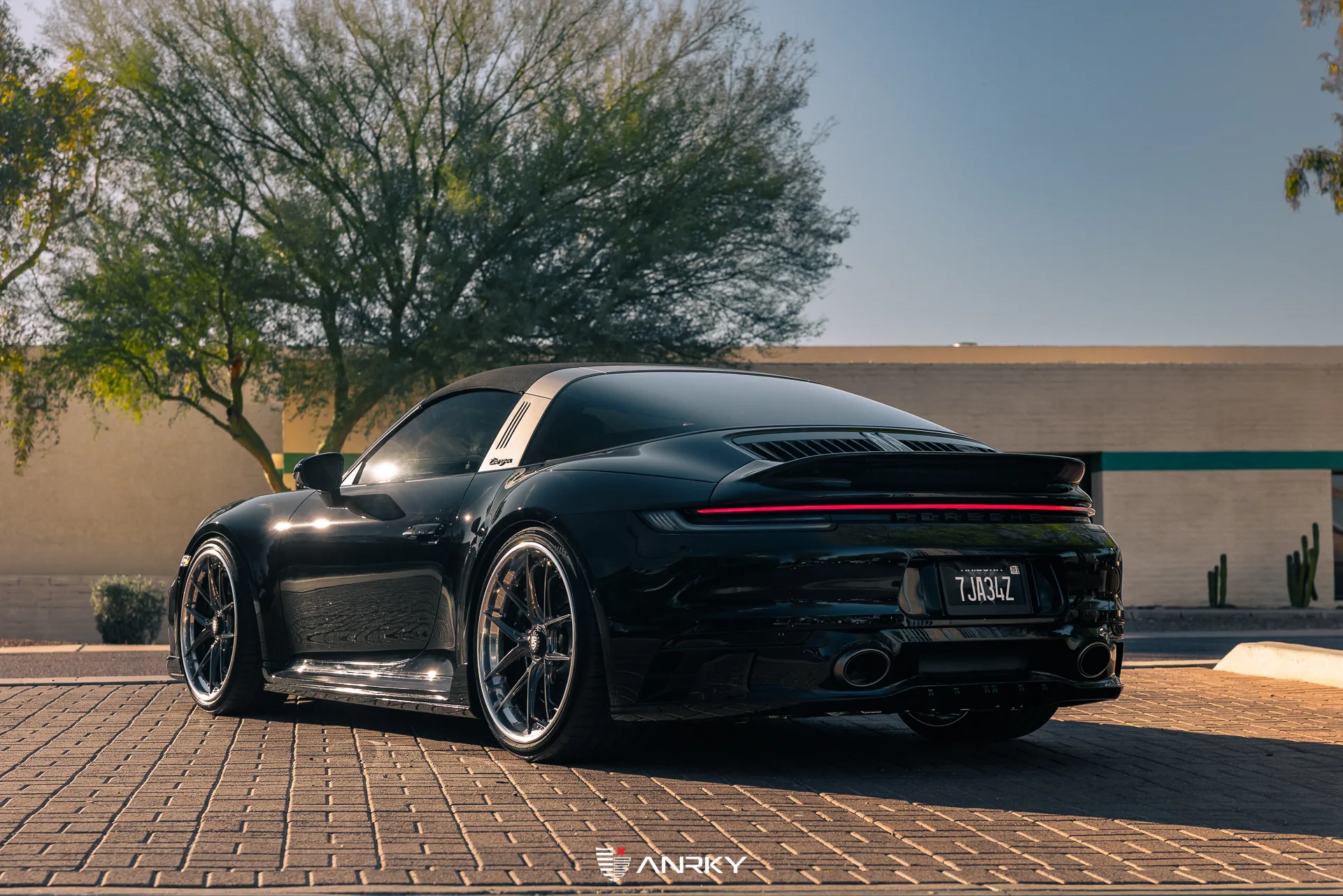 Anrky XR|Series XR-301 on Porsche 911 992.1