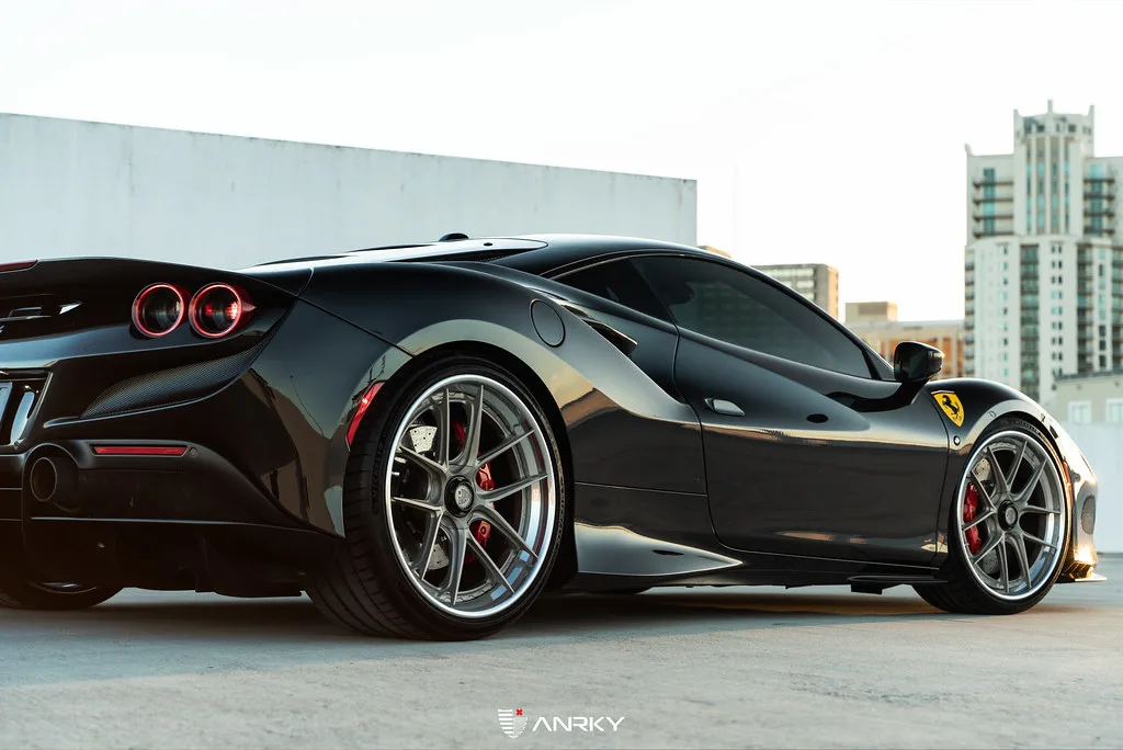 Anrky XR|Series XR-301 on Ferrari F8 F142MFL