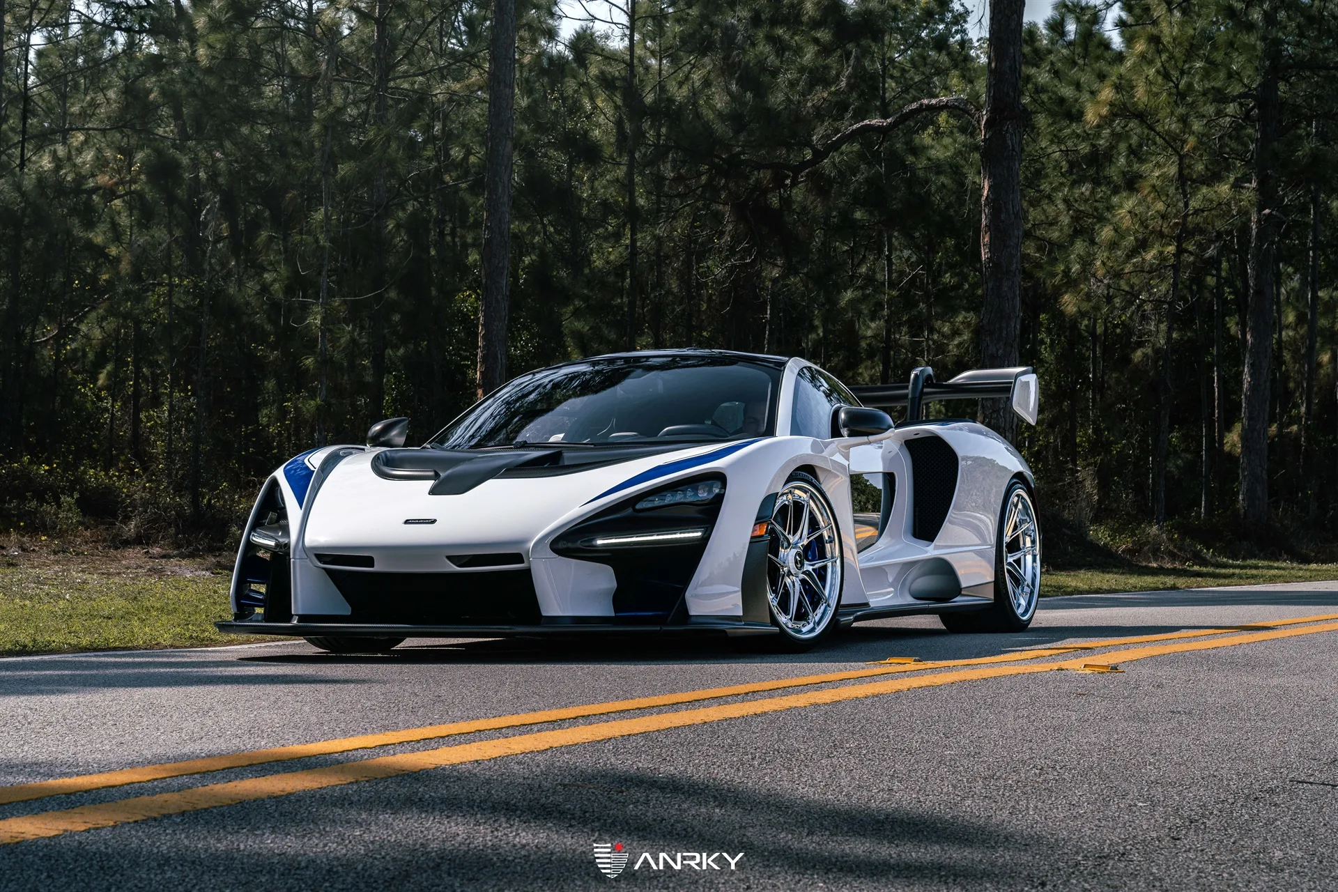 Anrky XR|Series XR-301 on McLaren Senna, photo 3