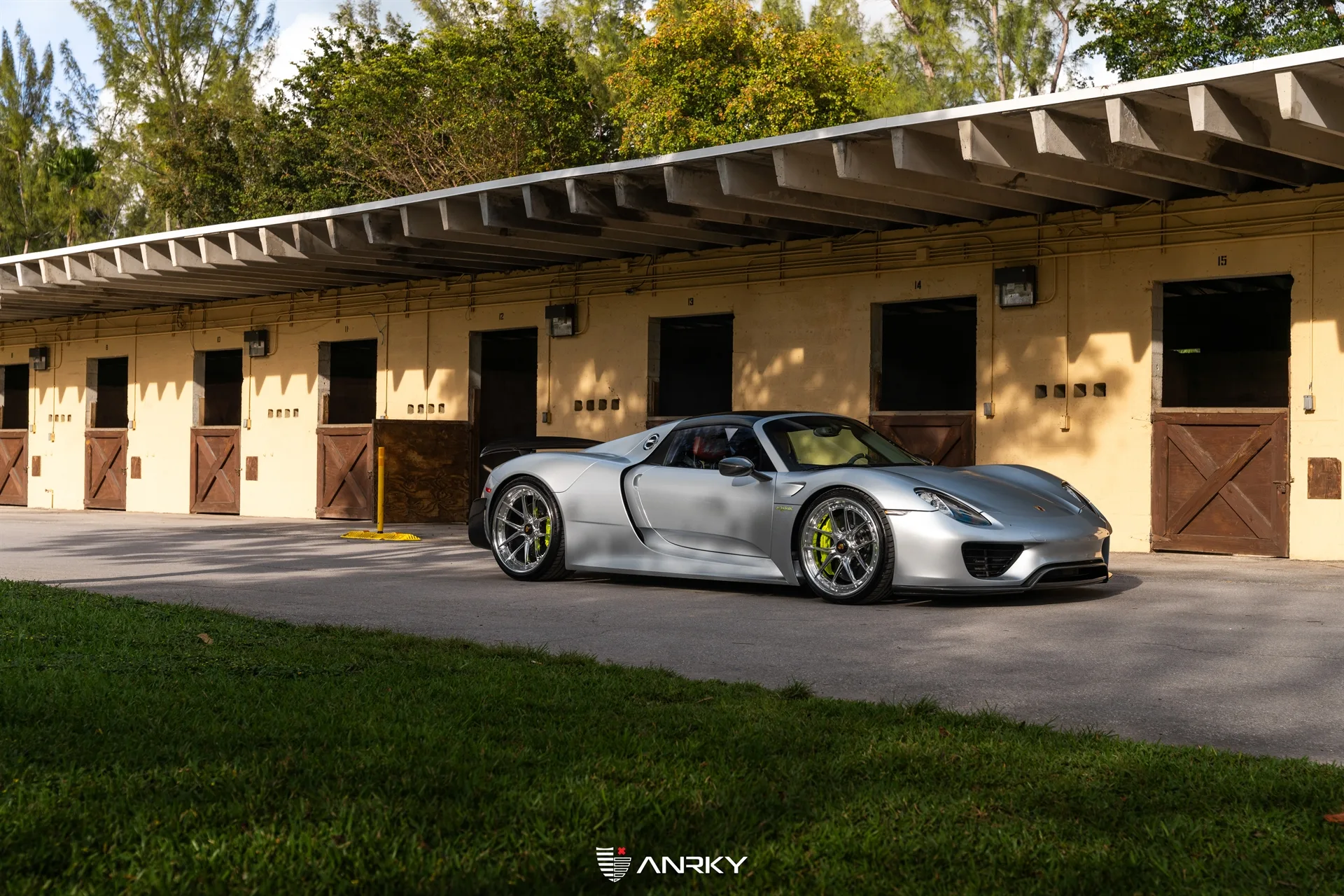 Anrky XR|Series XR-301 on Porsche 918 Spyder 918, photo 4