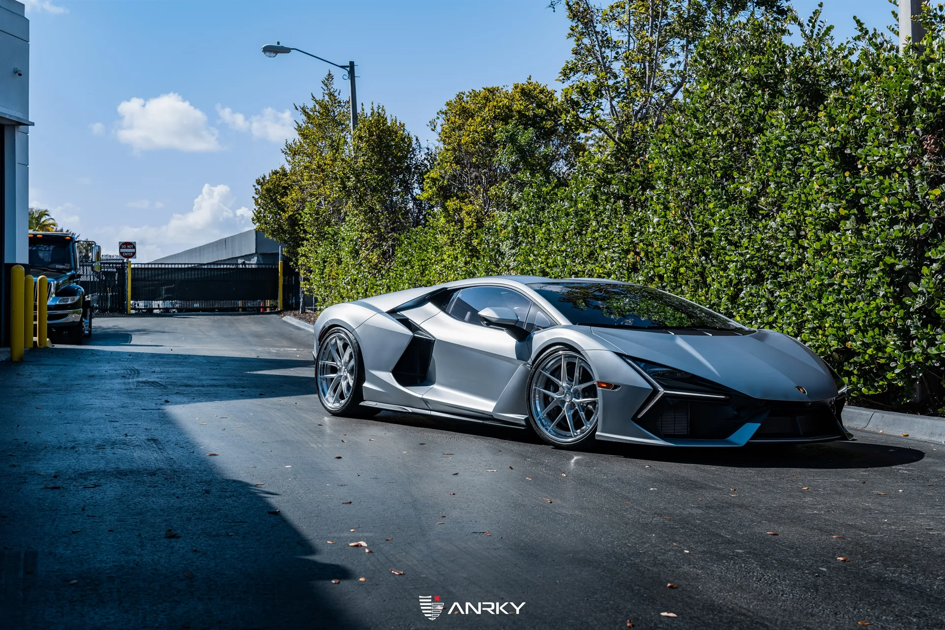 Anrky XR|Series XR-301 on Lamborghini Revuelto LB744, photo 7