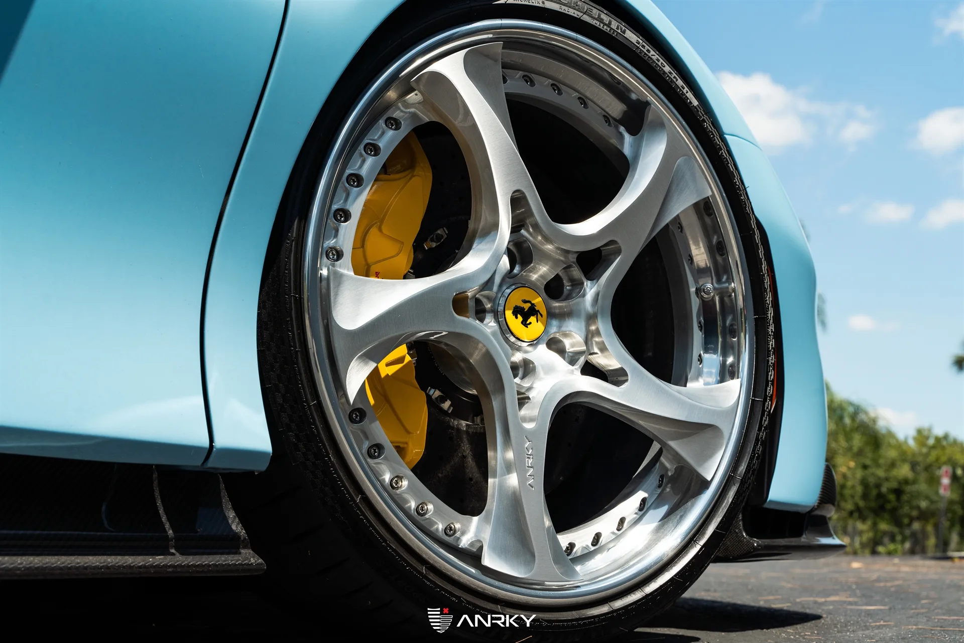 Anrky XR|Series XR-305 on Ferrari SF90 F173, photo 2