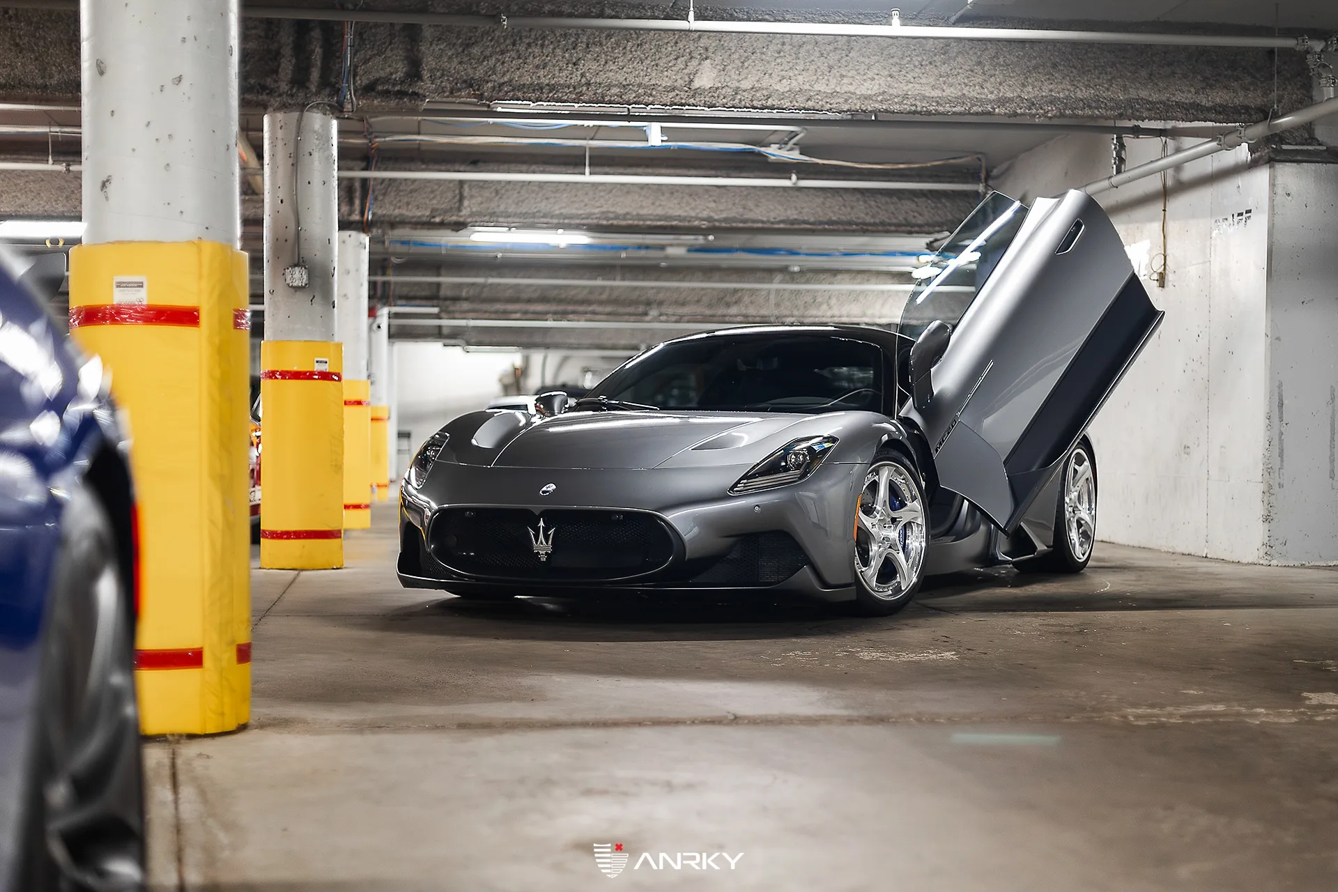 Anrky XR|Series XR-305 on Maserati MC20