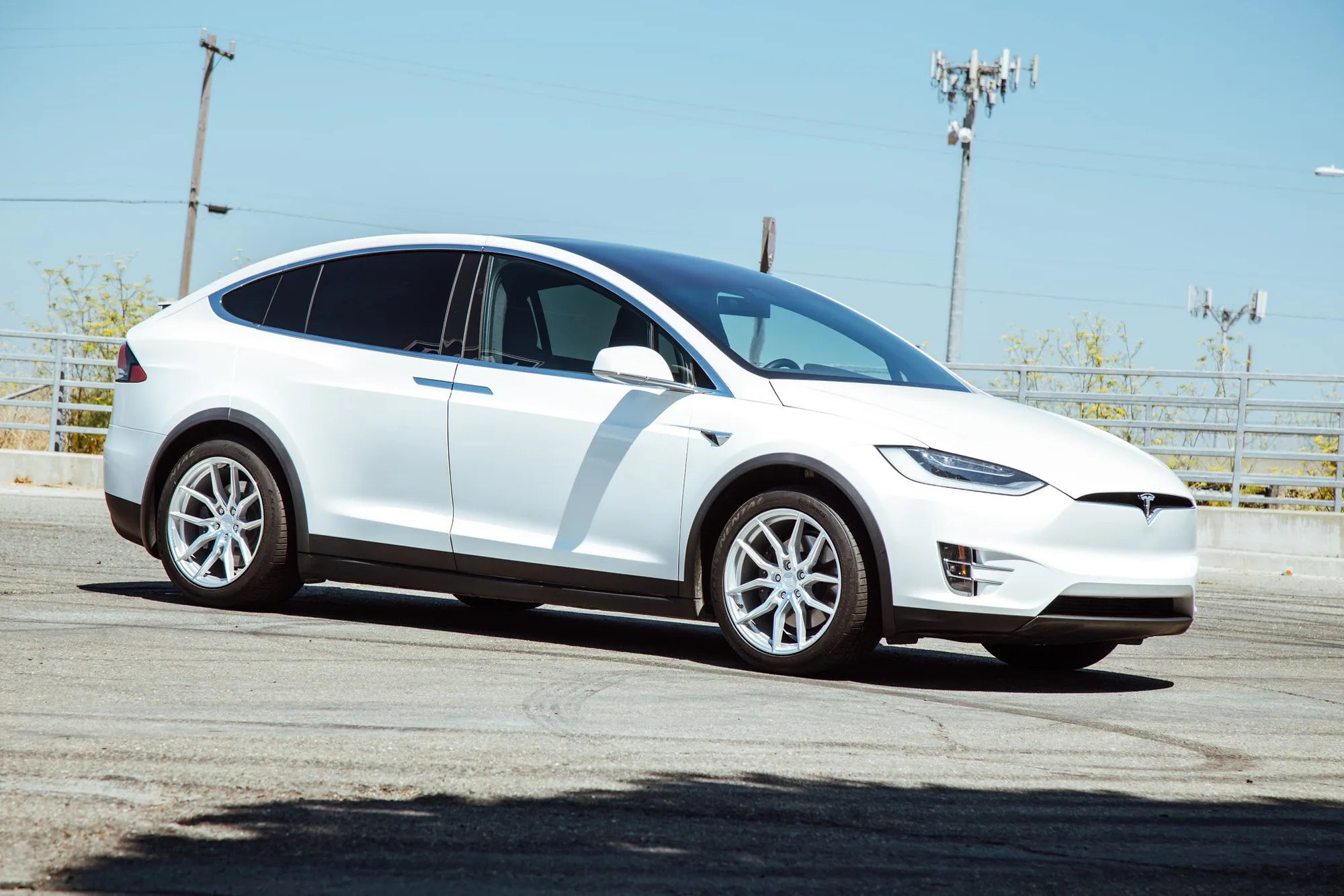 Aodhan AFF1 on Tesla Model X Original (2015-2021), photo 4