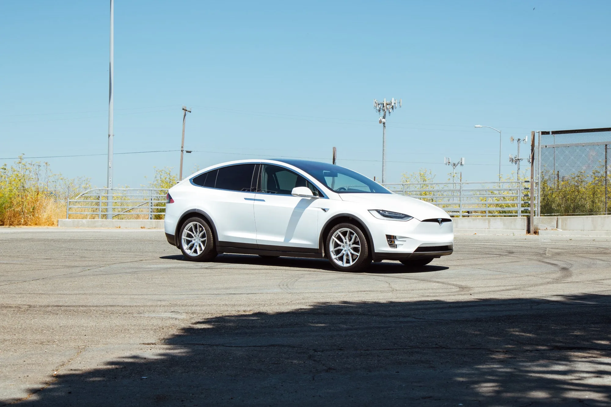 Aodhan AFF1 on Tesla Model X Original (2015-2021), photo 7