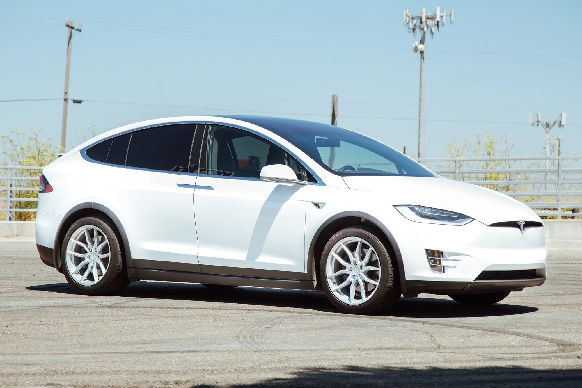 Aodhan AFF1 on Tesla Model X Original (2015-2021), photo 3