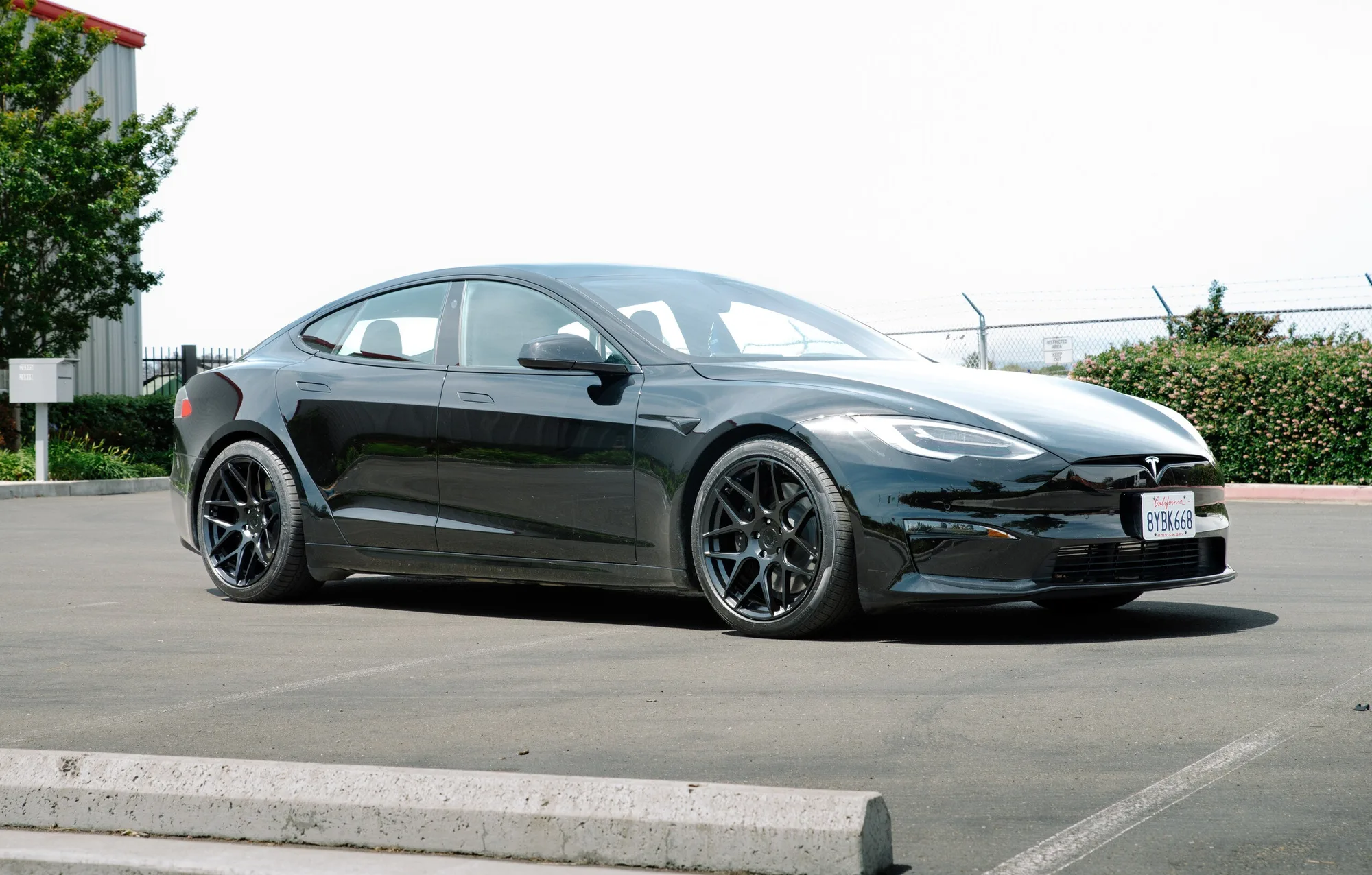Aodhan AFF2 on Tesla Model S Original (2012-2016)