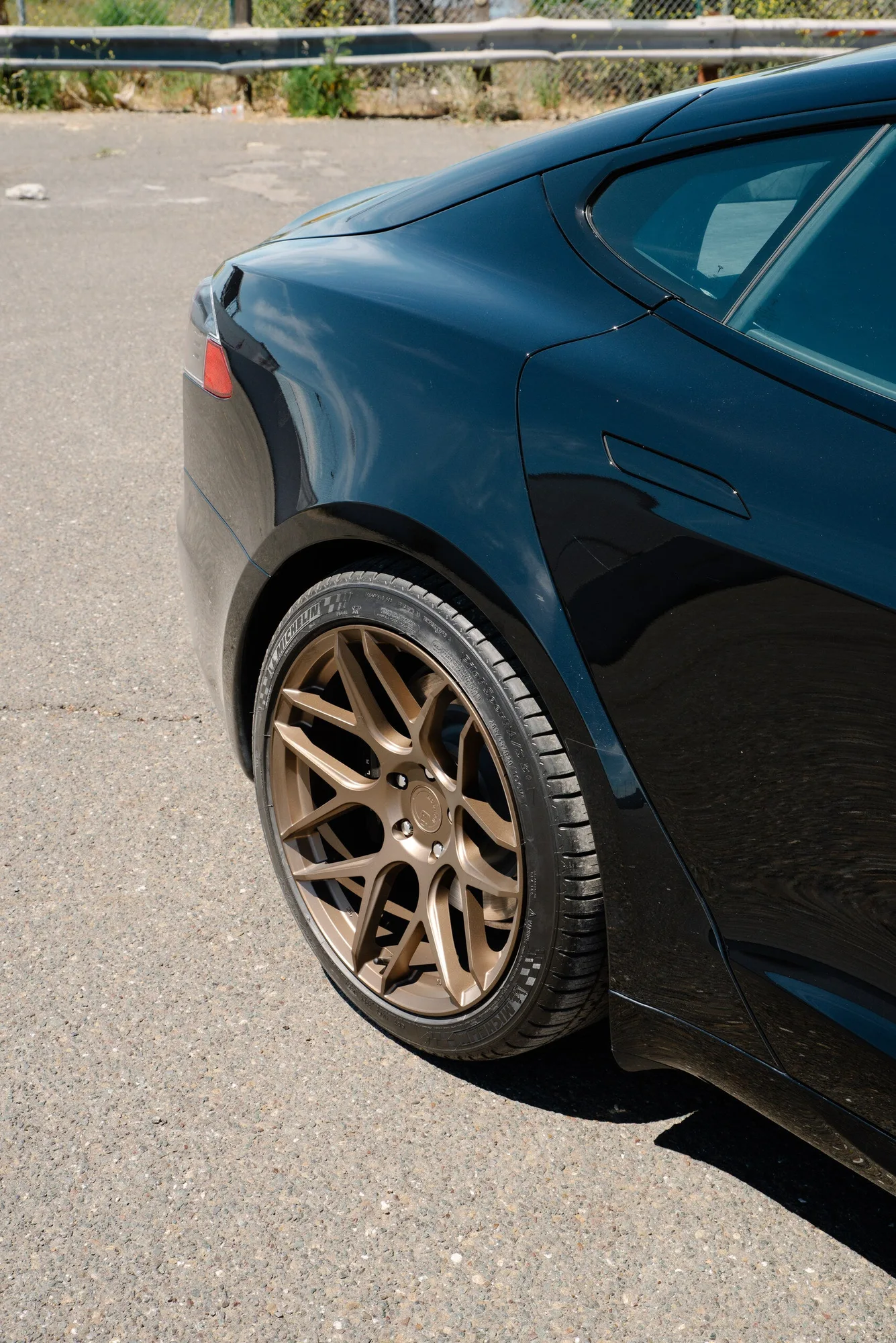 Aodhan AFF2 on Tesla Model S Original (2012-2016), photo 11
