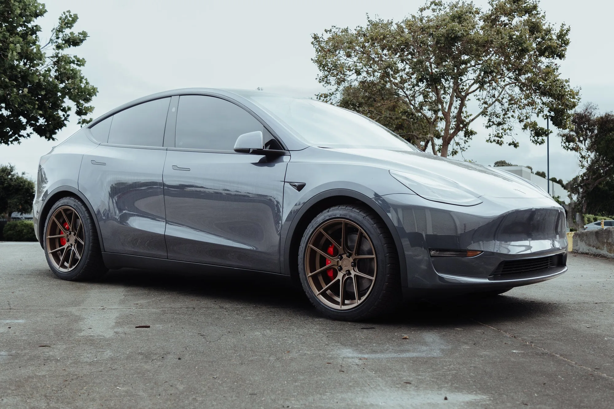 Aodhan AFF3 on Tesla Model Y Original (2020-), photo 9