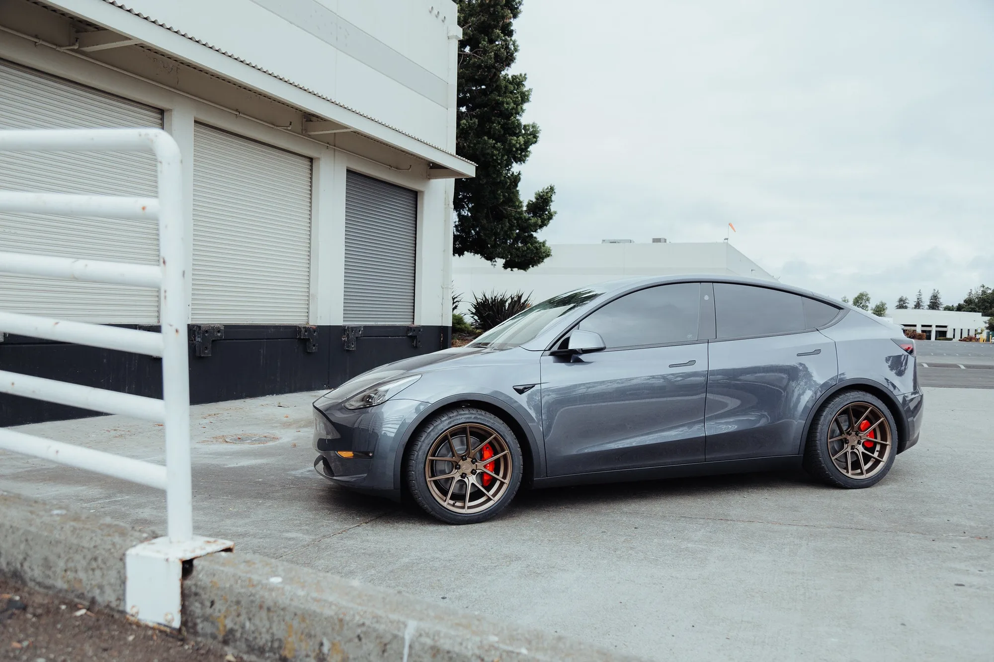 Aodhan AFF3 on Tesla Model Y Original (2020-), photo 2