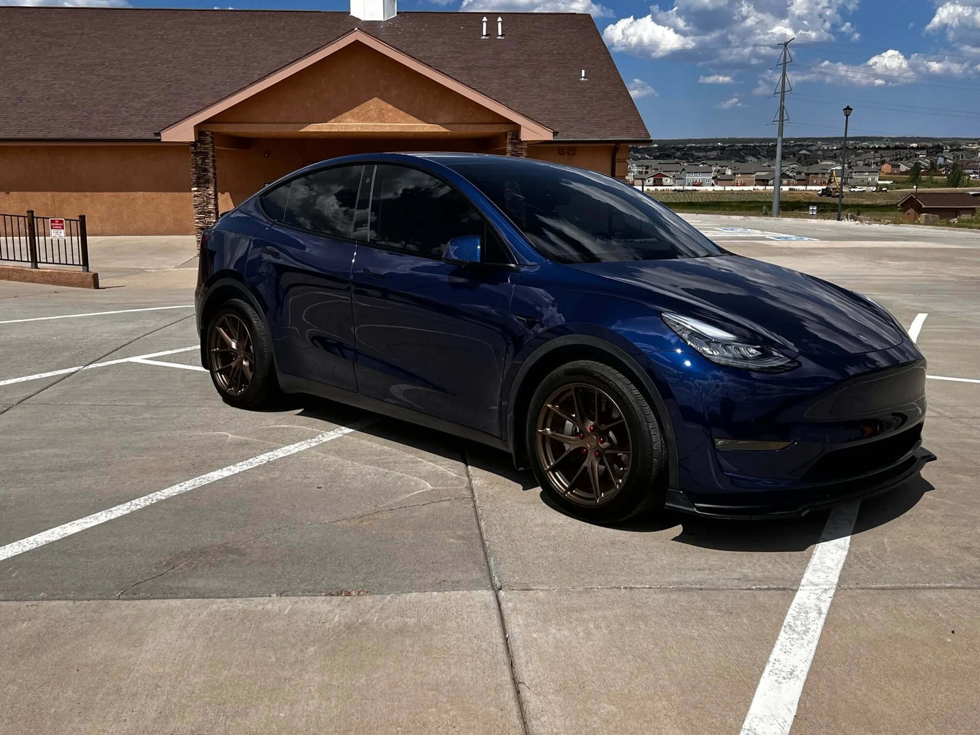 Aodhan AFF7 on Tesla Model Y Original (2020-), photo 8