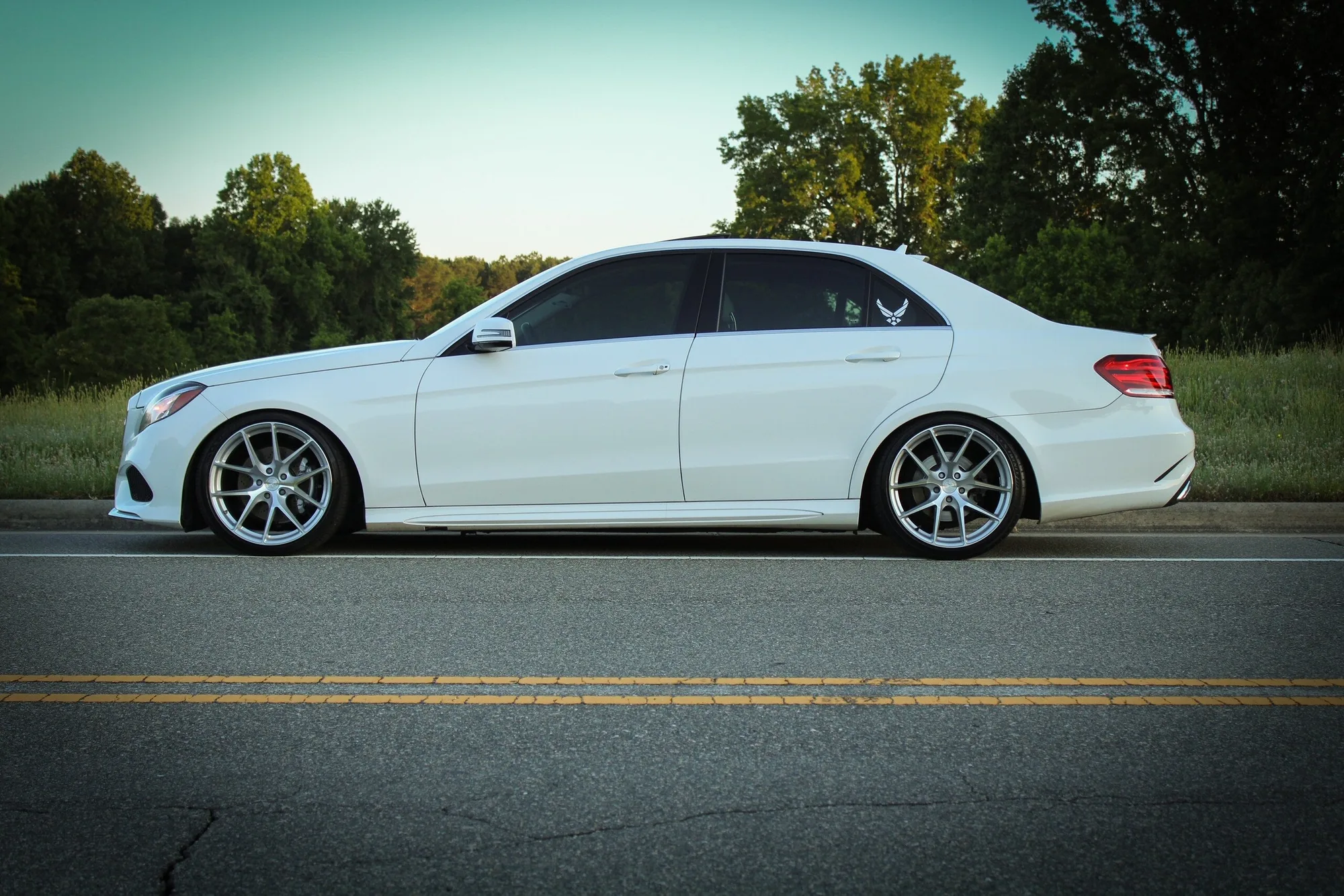 Aodhan AFF7 on Mercedes-Benz E-Class W212.2, photo 4