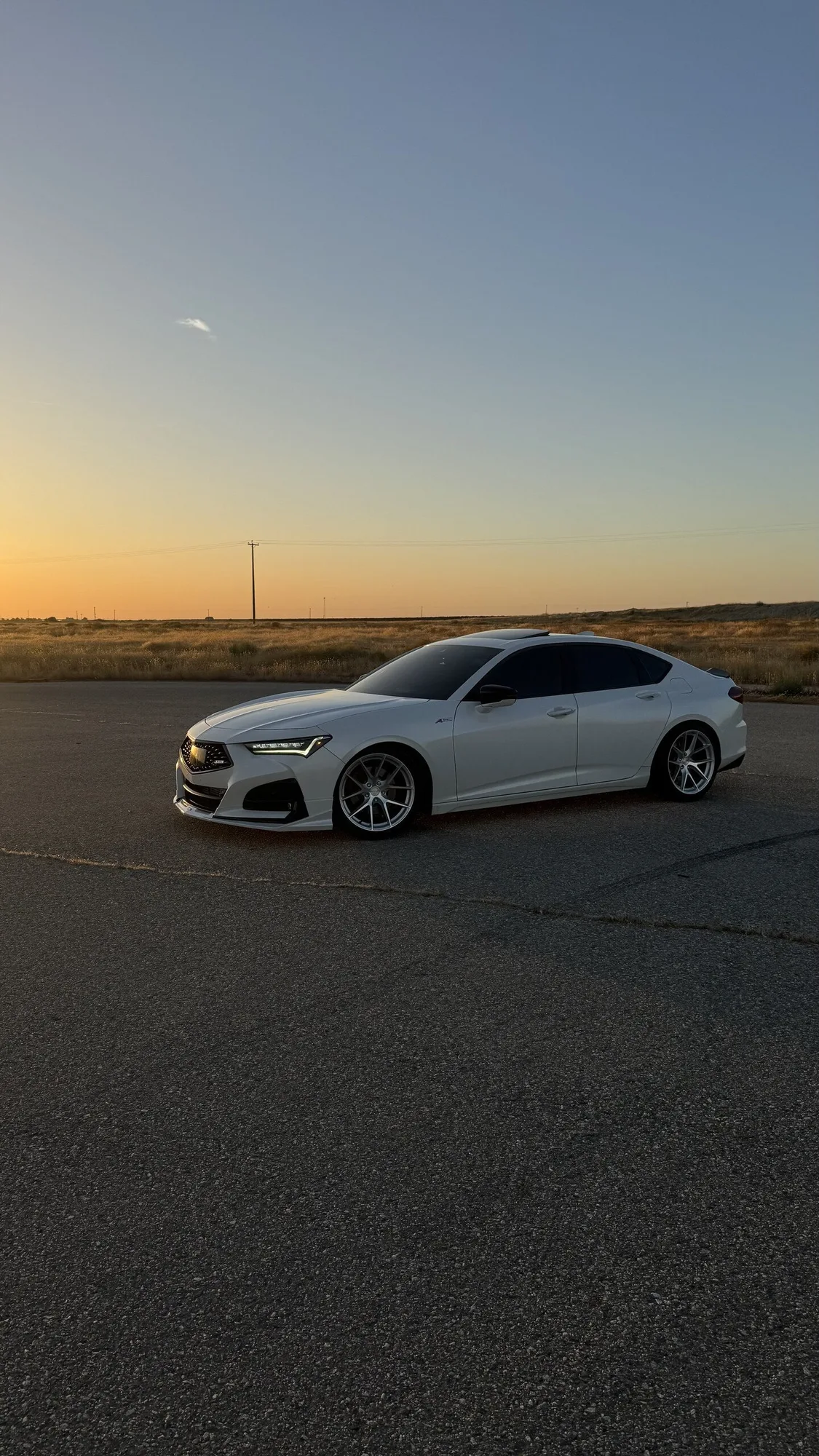 Aodhan AFF7 on Acura TLX II (UB7)