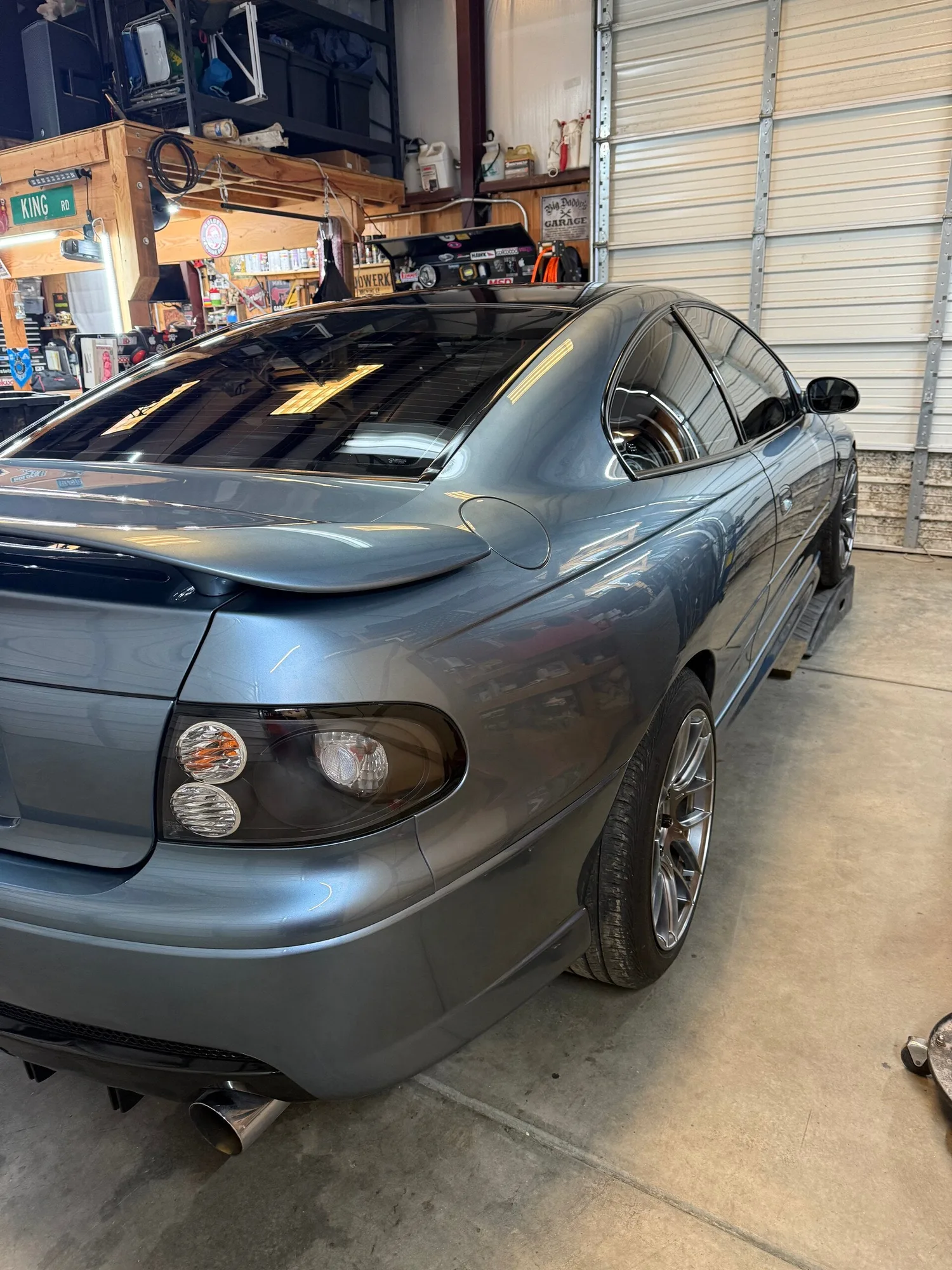 Aodhan AH-X on Pontiac GTO 5th Gen (2004-2006), photo 3