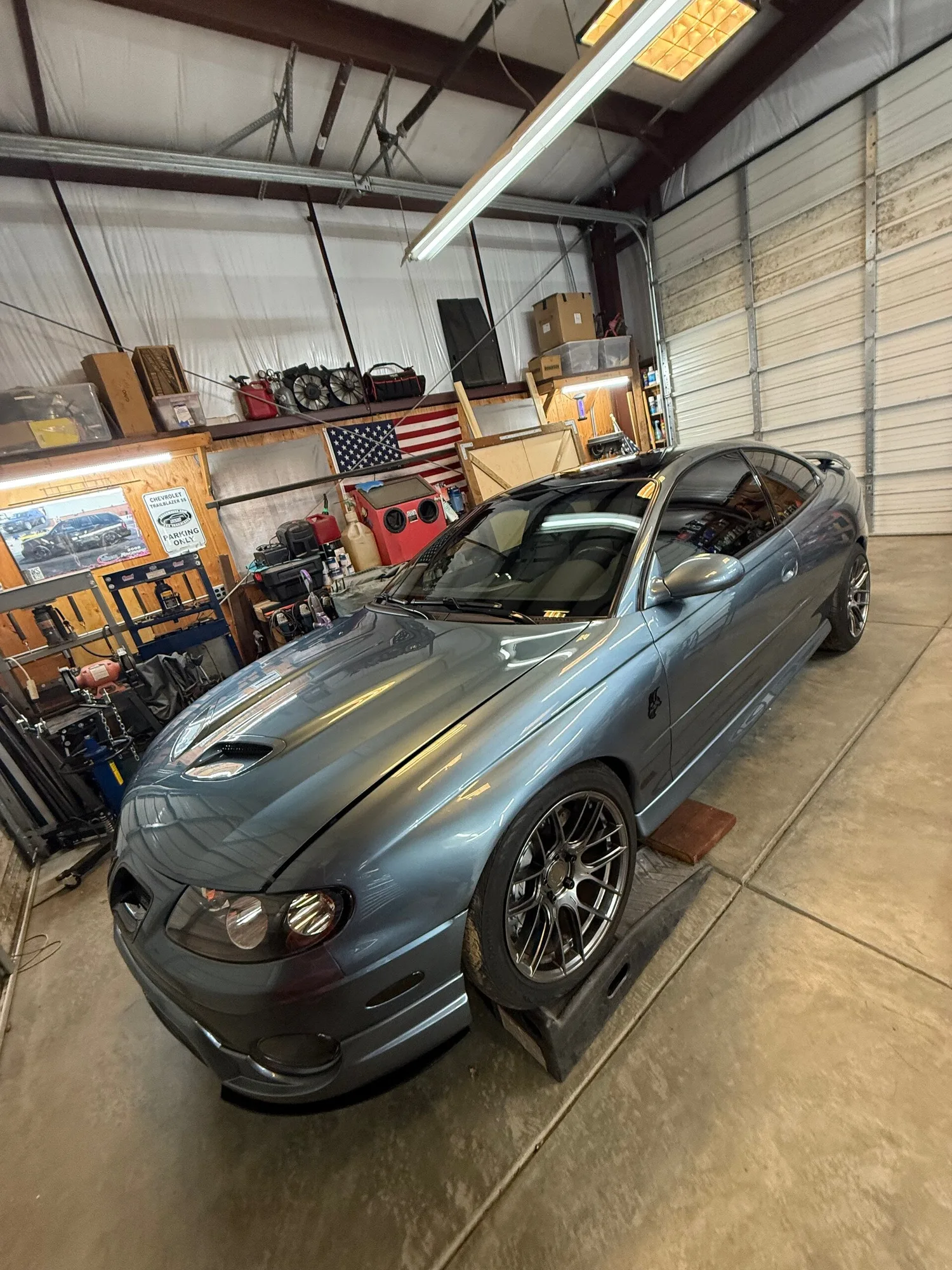 Aodhan AH-X on Pontiac GTO 5th Gen (2004-2006), photo 4