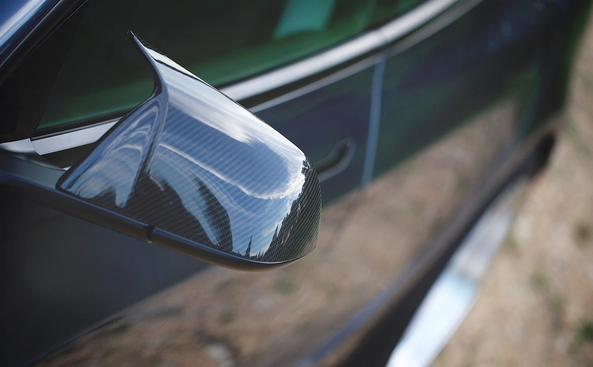 Aodhan AH02 on Tesla Model 3 Original (2017-2023), photo 2