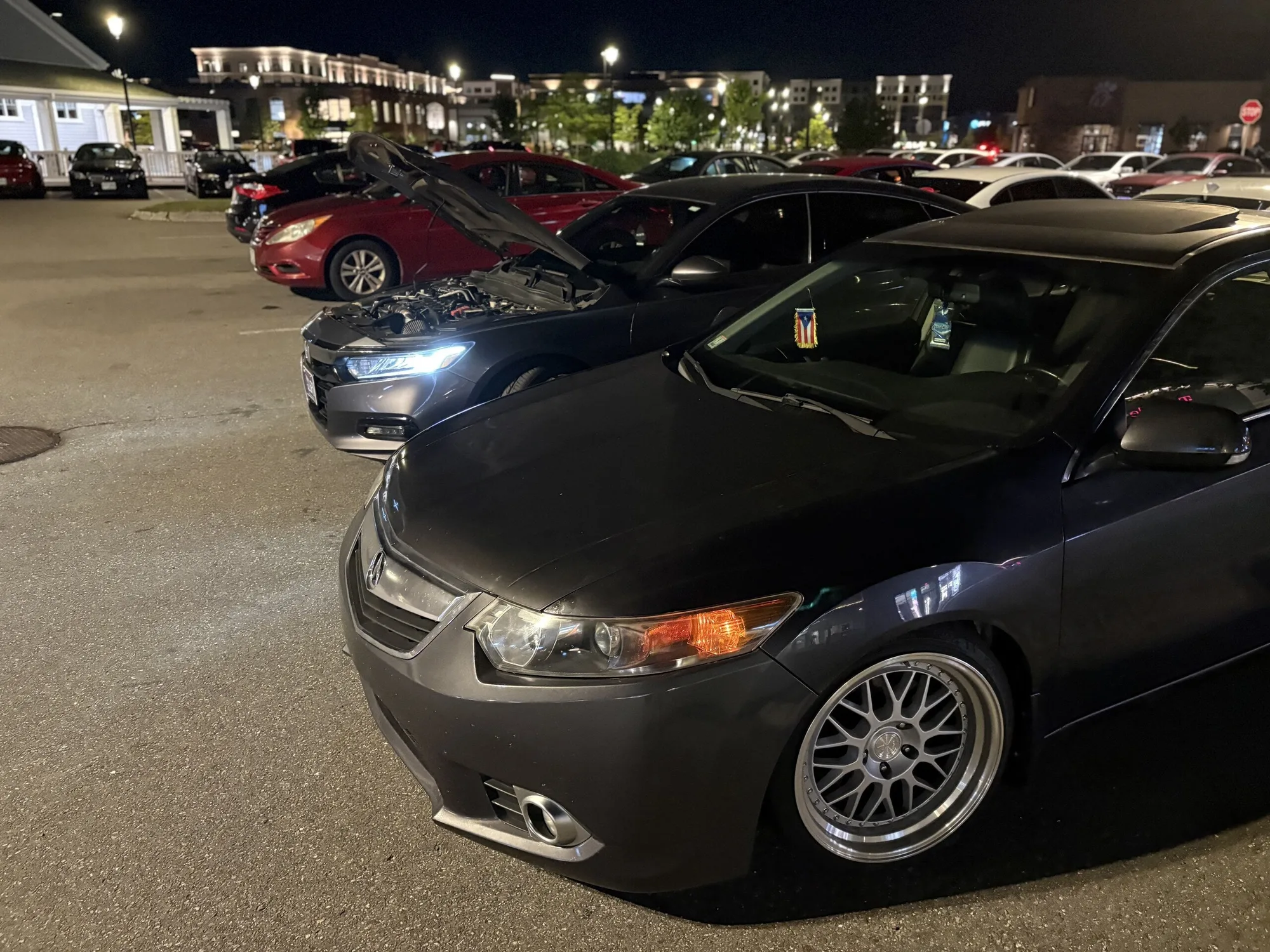 Aodhan AH02 on Acura TSX II (CU2), photo 2