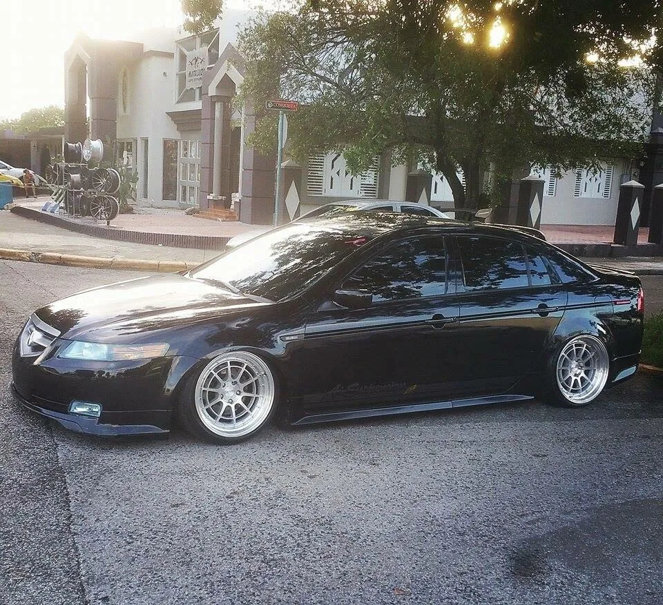 Aodhan AH04 on Acura TL III (UA7)