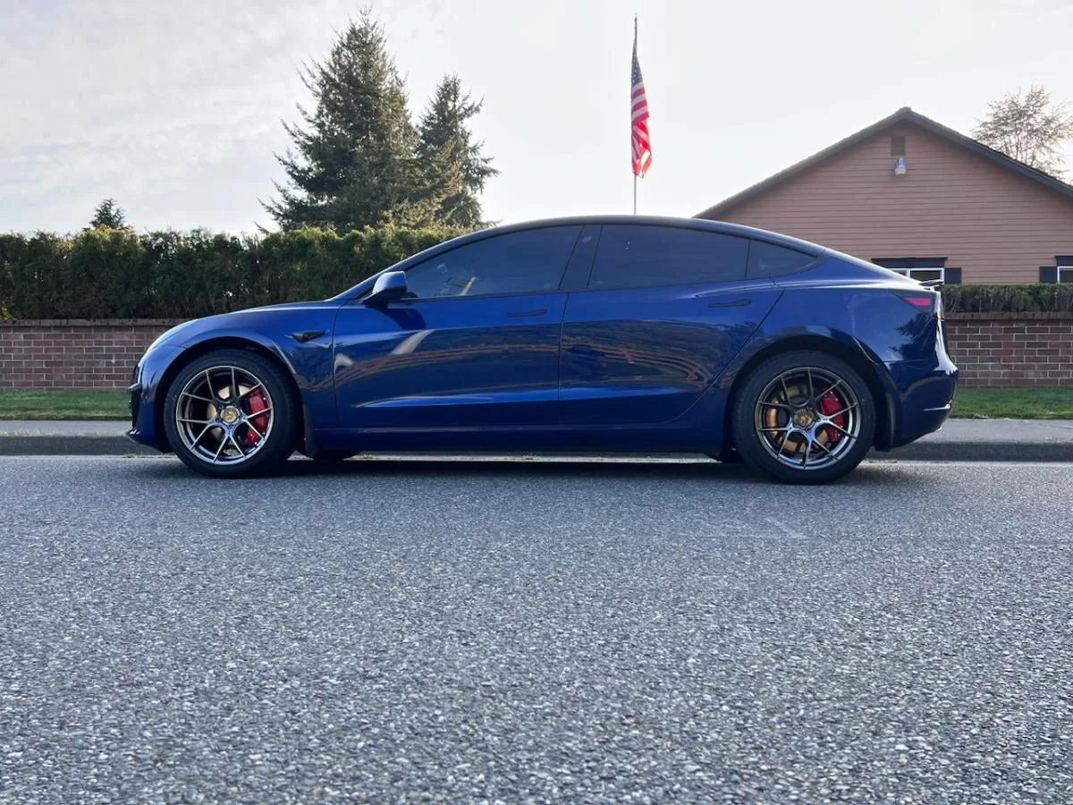 Aodhan AH11 on Tesla Model 3 Original (2017-2023), photo 2