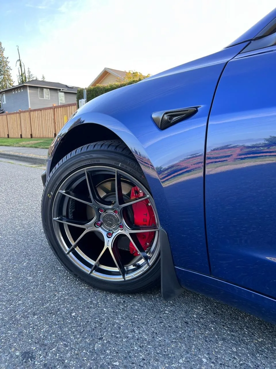 Aodhan AH11 on Tesla Model 3 Original (2017-2023)