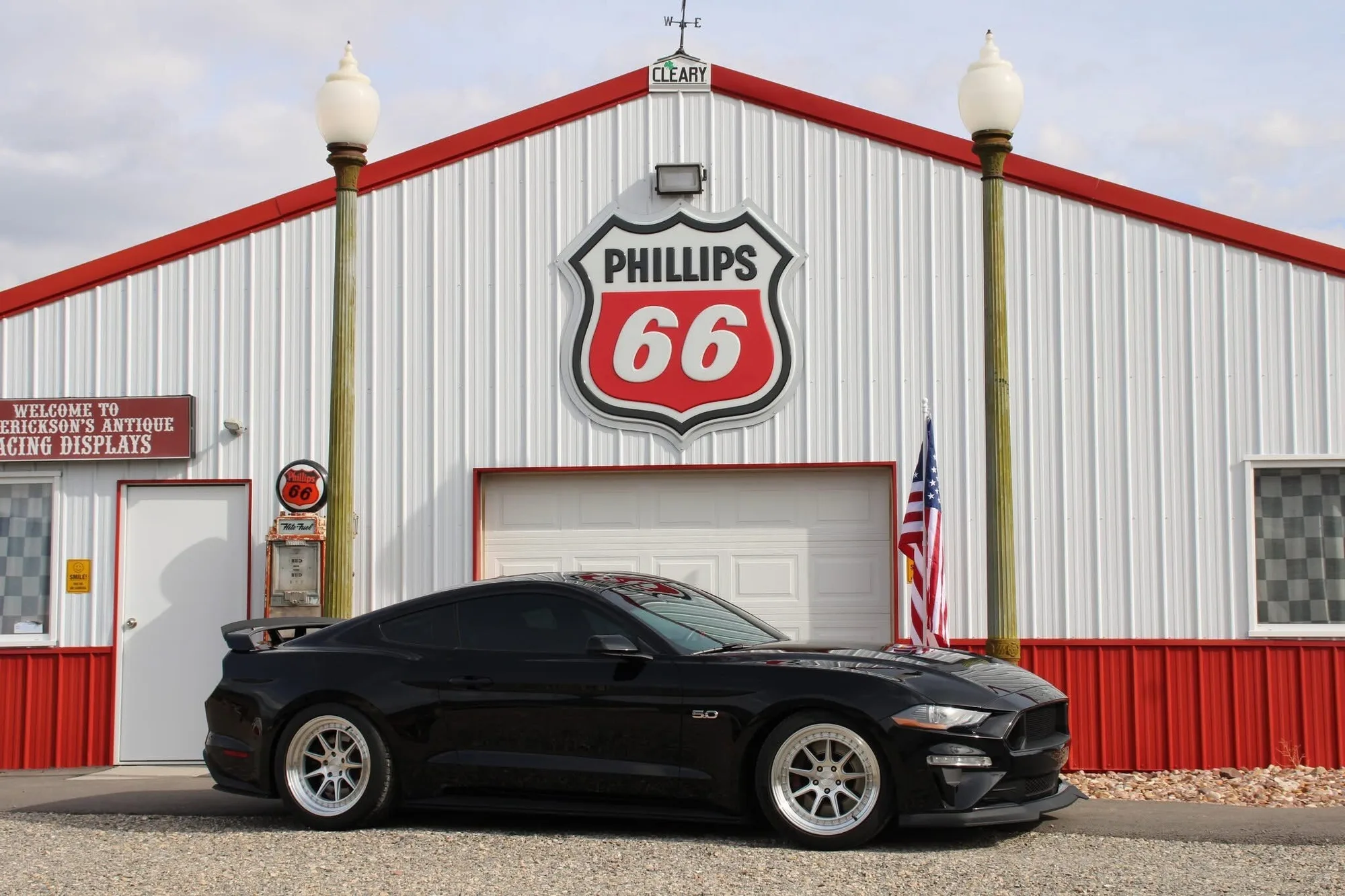 Aodhan DS-X on Ford Mustang S550.2