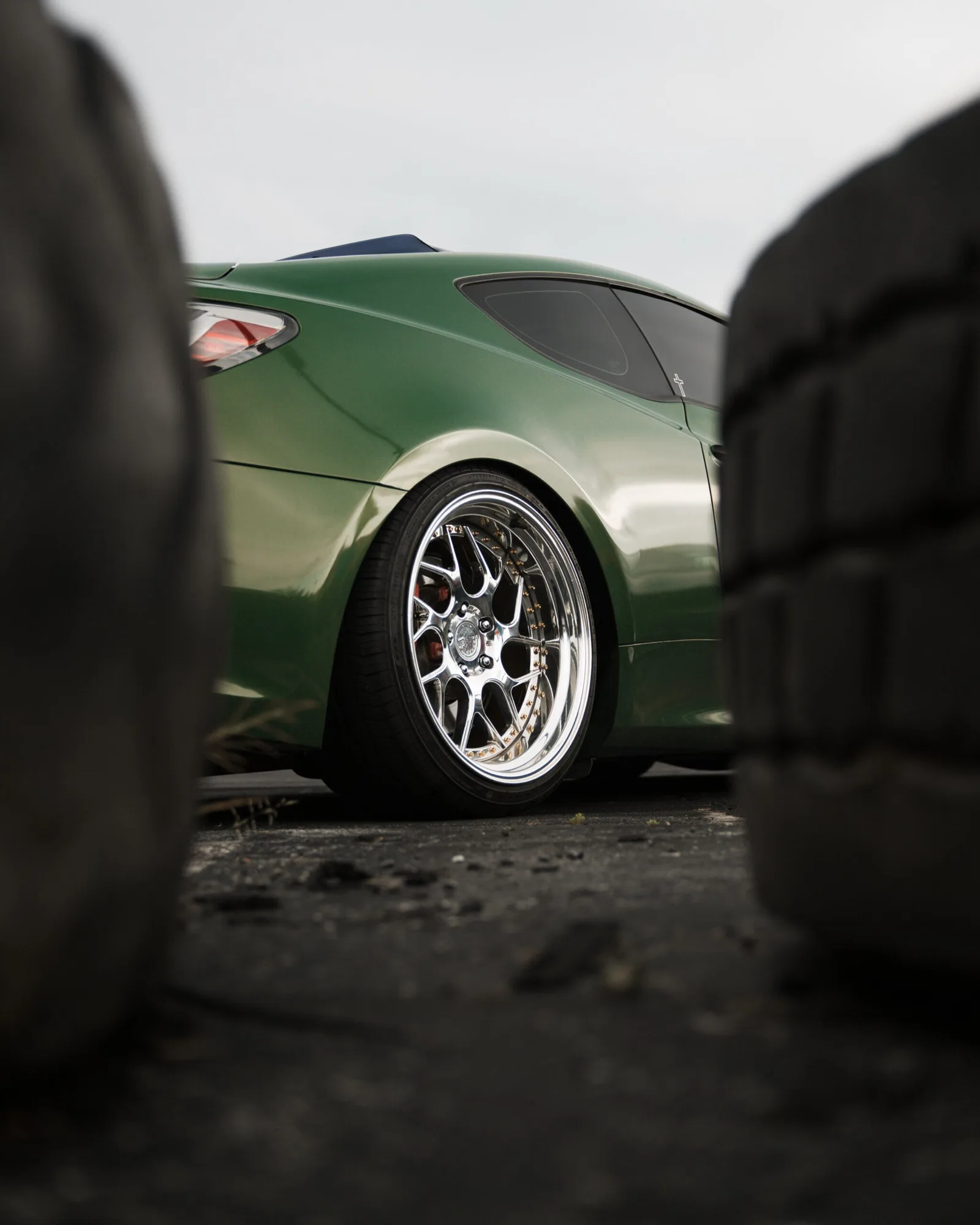 Aodhan DS01 on Hyundai Genesis BH.1