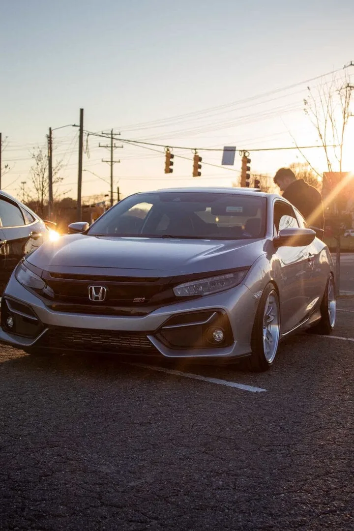 Aodhan DS02 on Honda Civic 10th gen (FC/FK).2