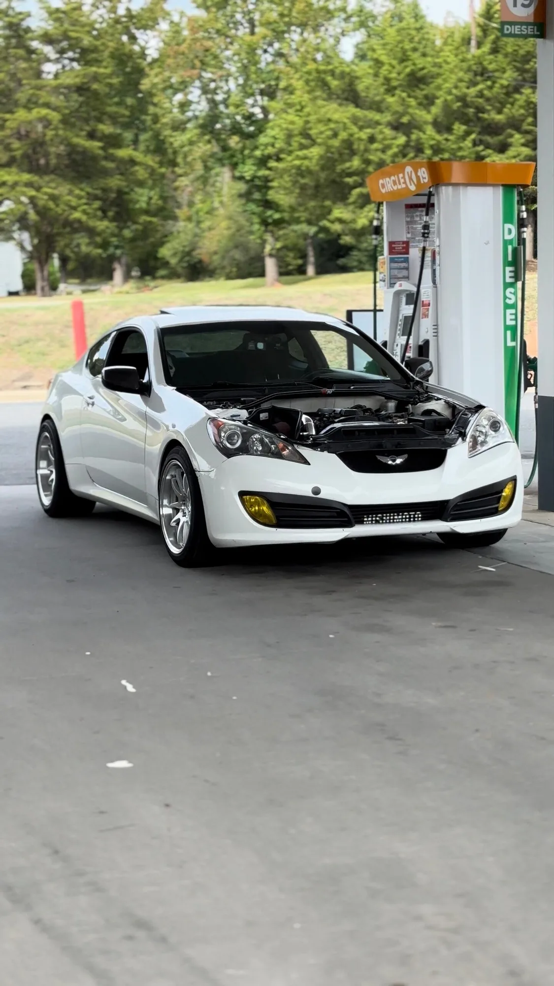 Aodhan DS02 on Hyundai Genesis BH.1, photo 2