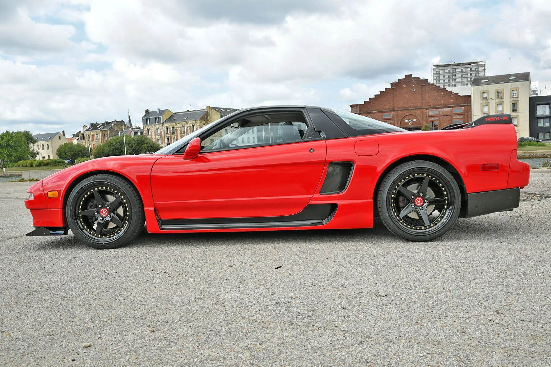 Aodhan DS05 on Acura NSX I (NA1)