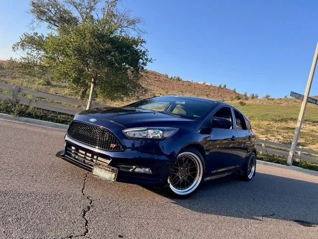 Aodhan DS06 on Ford Focus Mk3 (2011-2018), photo 6