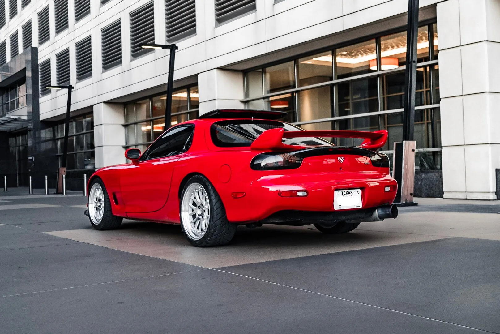 Aodhan DS06 on Mazda RX-7 FD.1