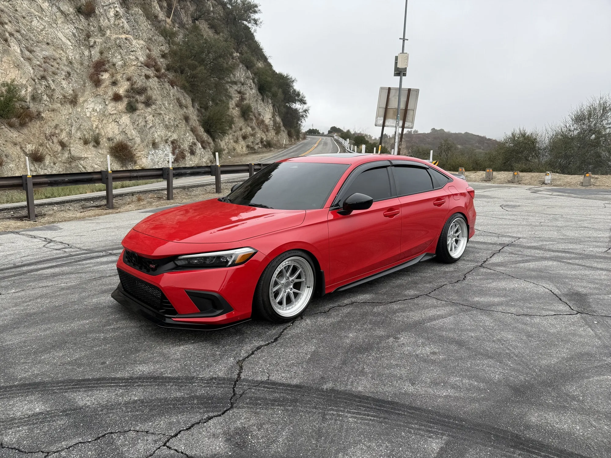 Aodhan DS08 on Honda Civic 11th gen (FE/FL).1