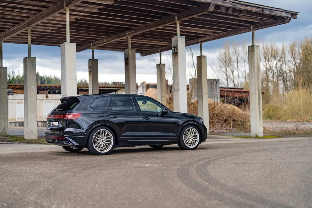 BBS Motorsport CC-R Unlimited on Volkswagen Touareg 3rd gen (Typ CR).1, photo 2