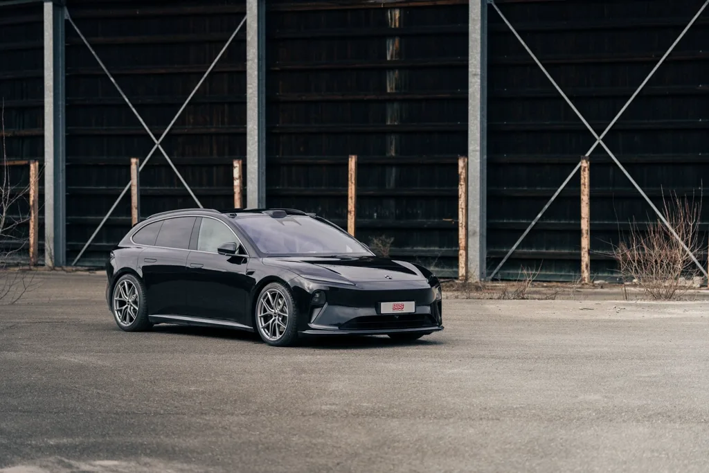 BBS Motorsport CI-R Unlimited on Nio ET5 Touring 1st gen
