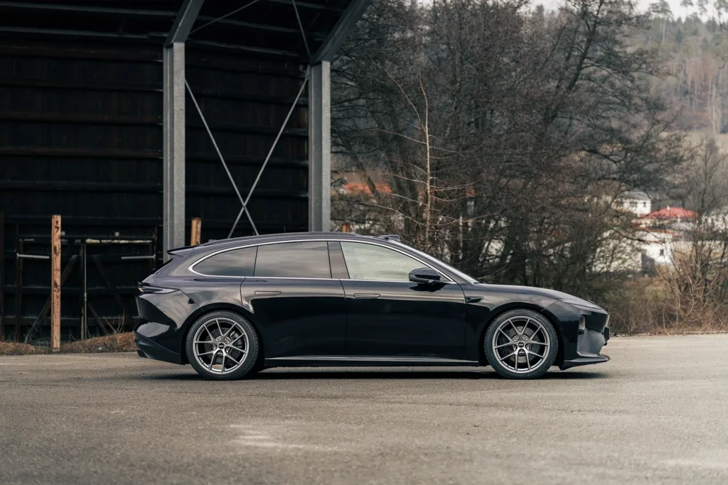 BBS Motorsport CI-R Unlimited on Nio ET5 Touring 1st gen, photo 2