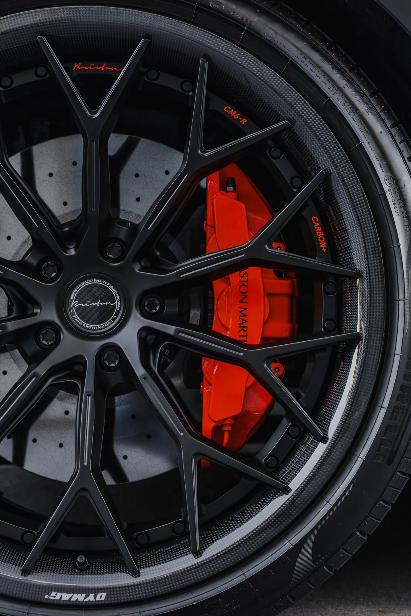 Brixton Forged CM6-R Carbon+ on Aston Martin DBX, photo 9