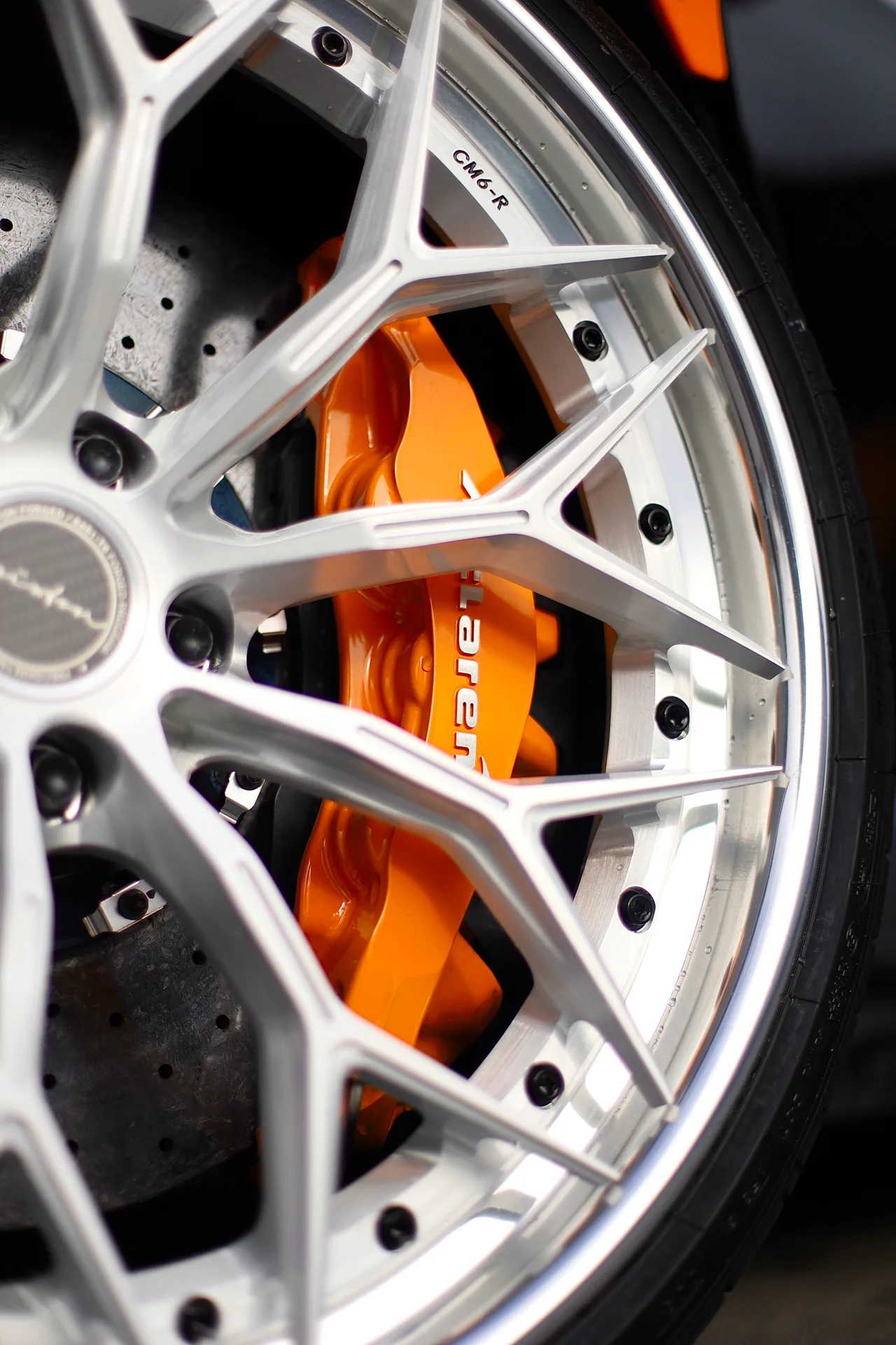 Brixton Forged CM6-R on McLaren 765LT, photo 6