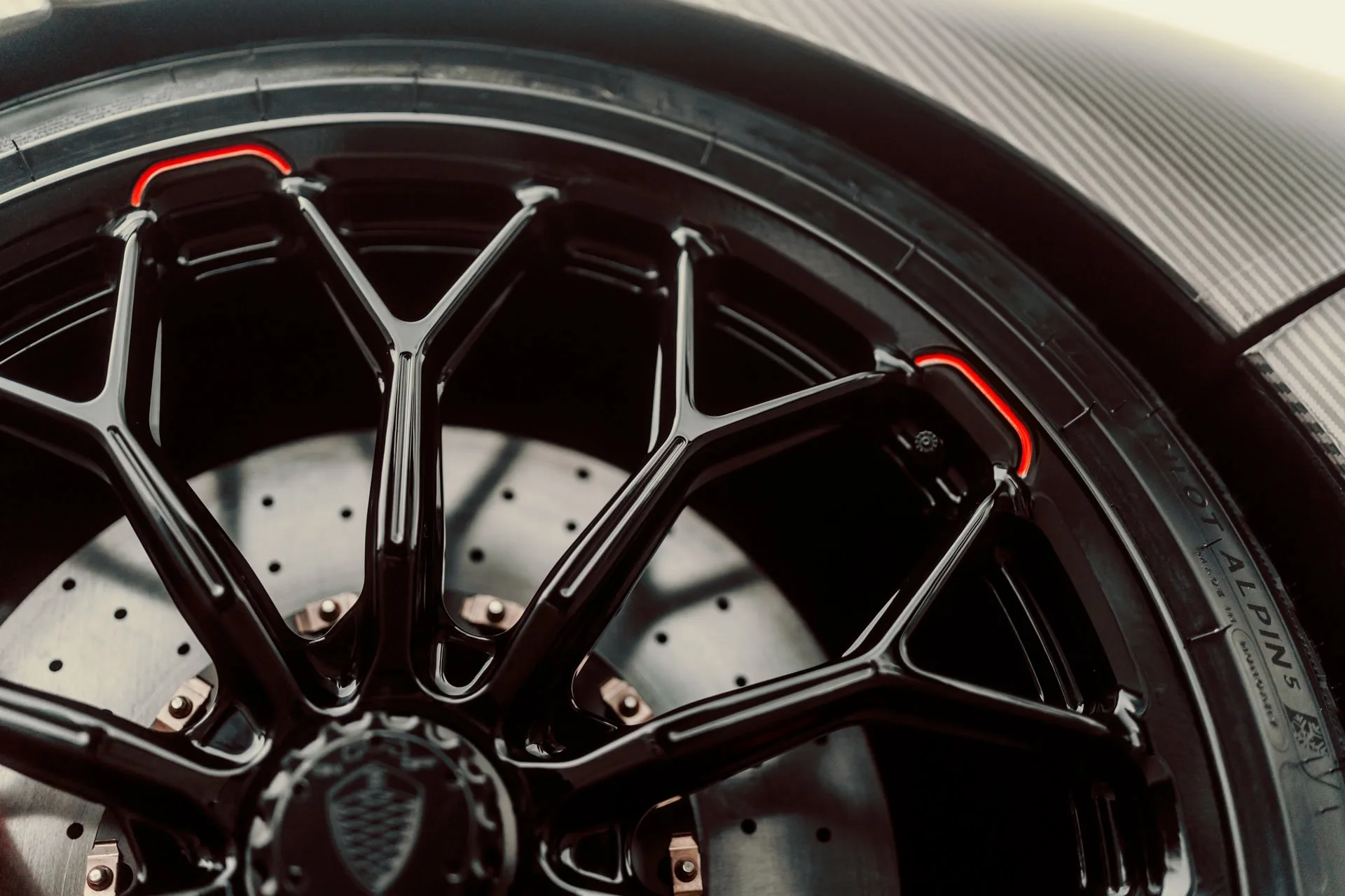 Brixton Forged CM6-RS on Koenigsegg Jesko, photo 8