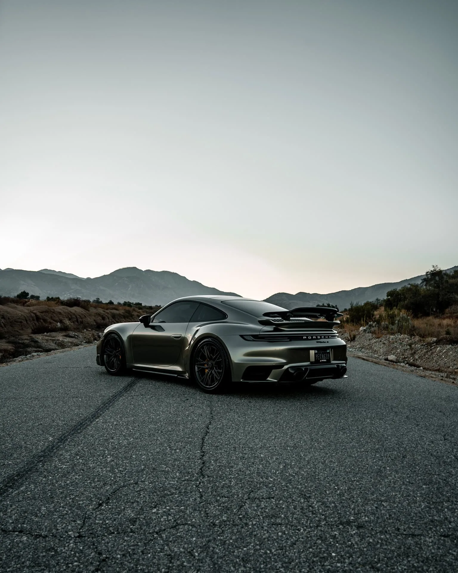Brixton Forged FDE05 Carbon+ on Porsche 911 992.1