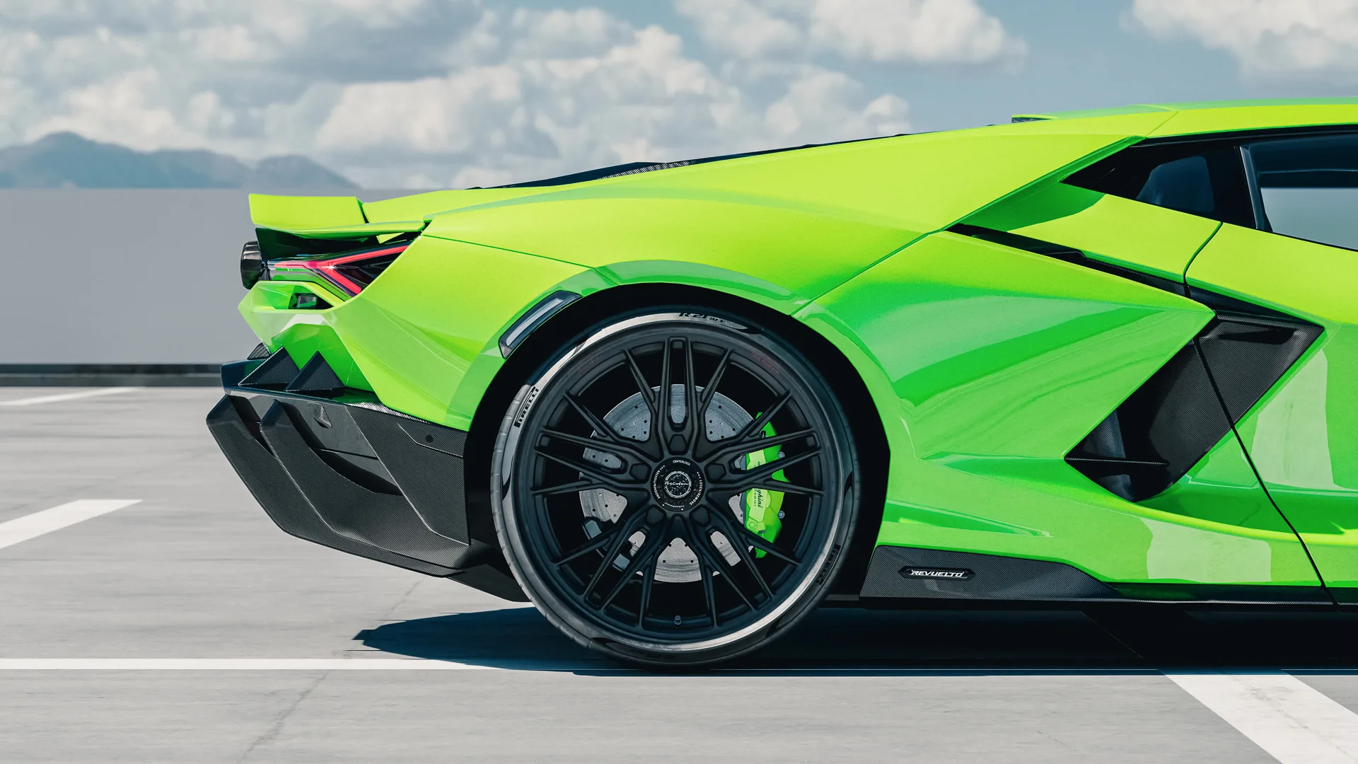 Brixton Forged FDE05 Magnesium on Lamborghini Revuelto LB744, photo 3