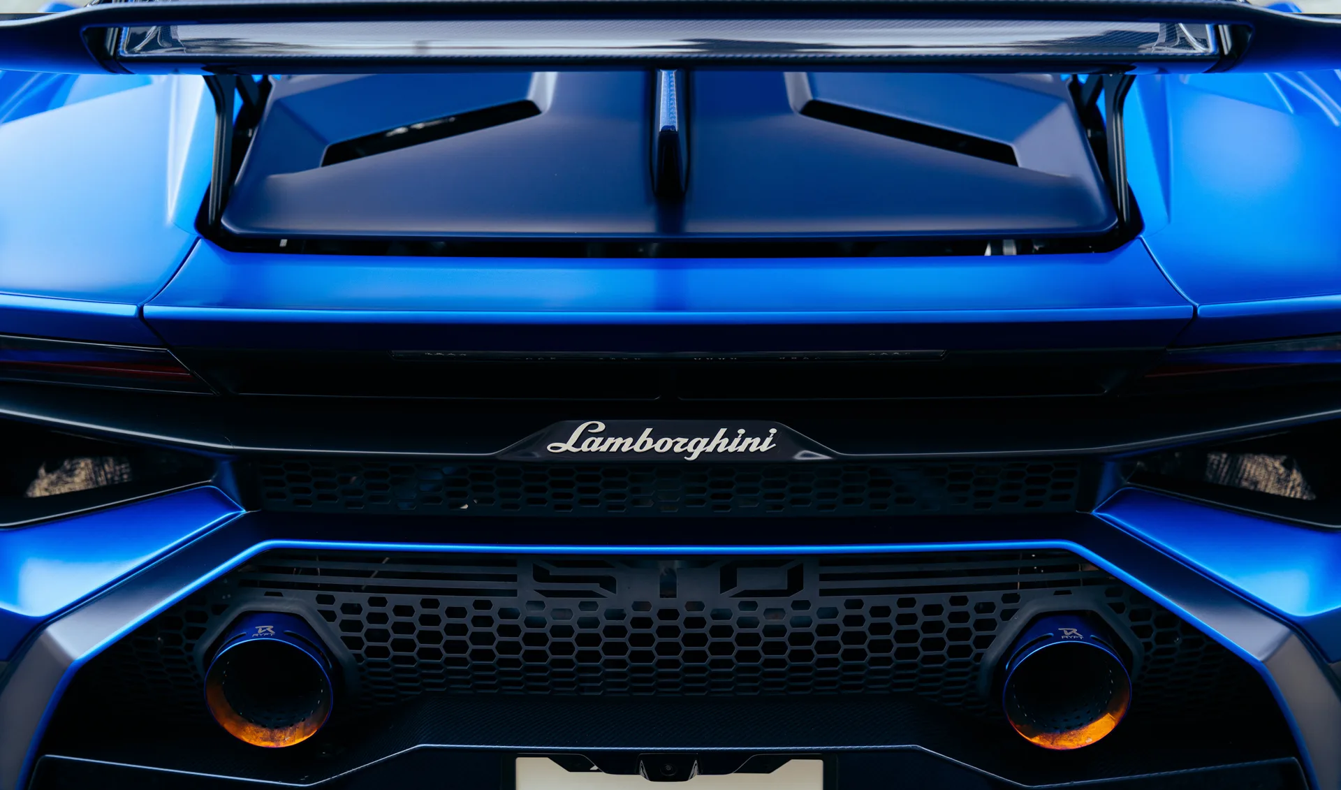 Brixton Forged FDE06 Aerotech on Lamborghini Huracan (2014)