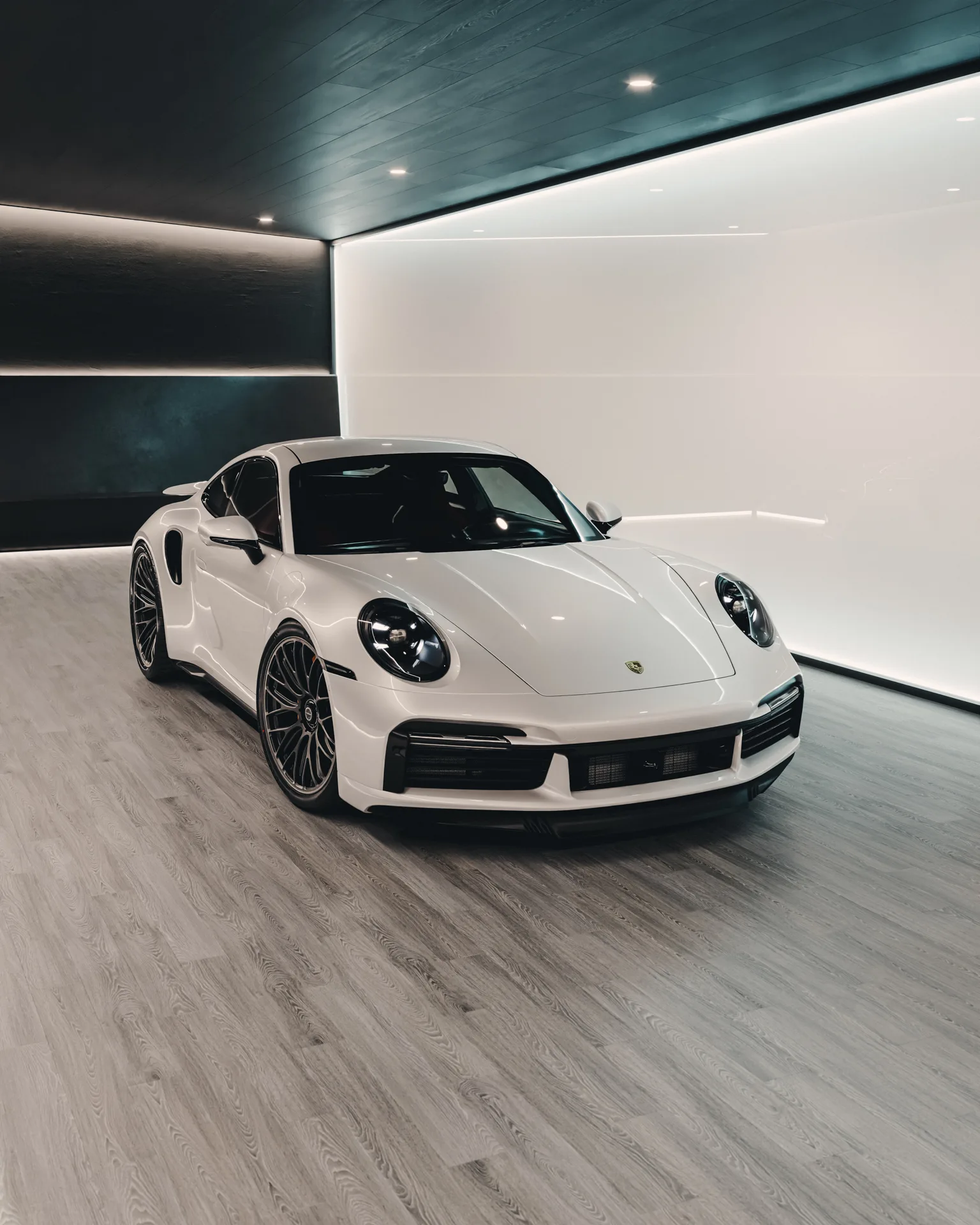 Brixton Forged FR17 on Porsche 911 992.1, photo 6
