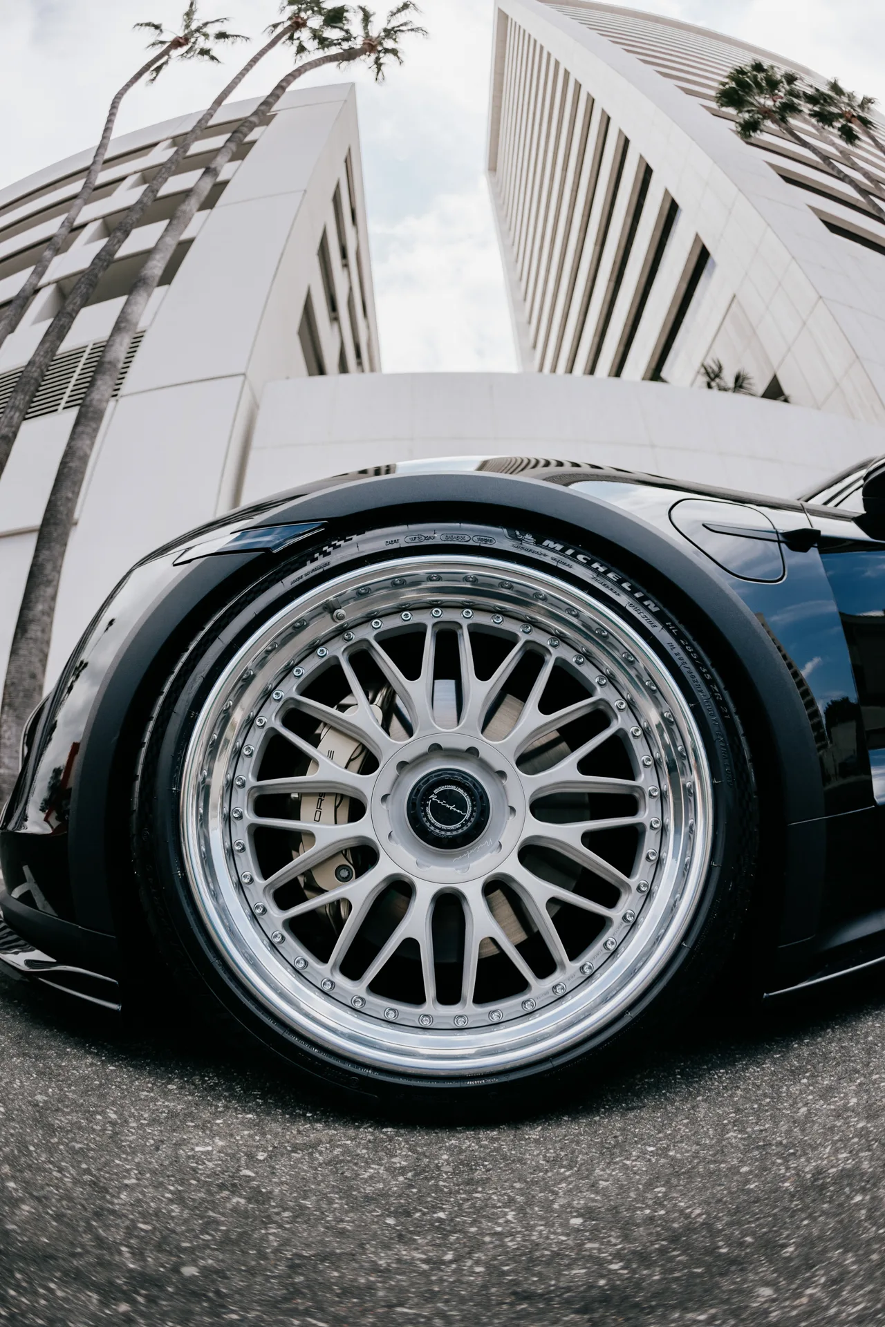 Brixton Forged FR18 Circuit+ on Porsche Taycan J1.1, photo 2