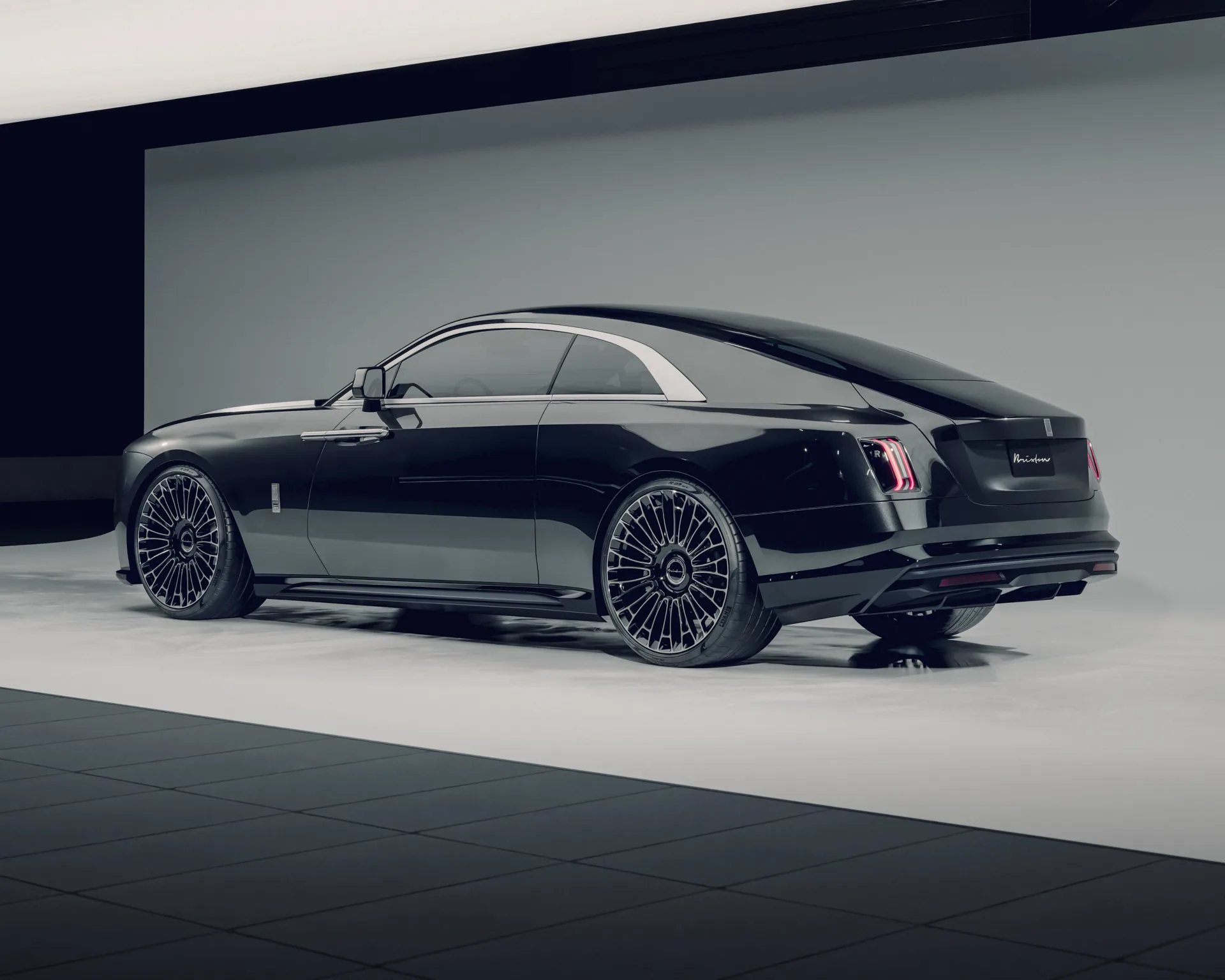 Brixton Forged LX01 on Rolls-Royce Spectre, photo 6