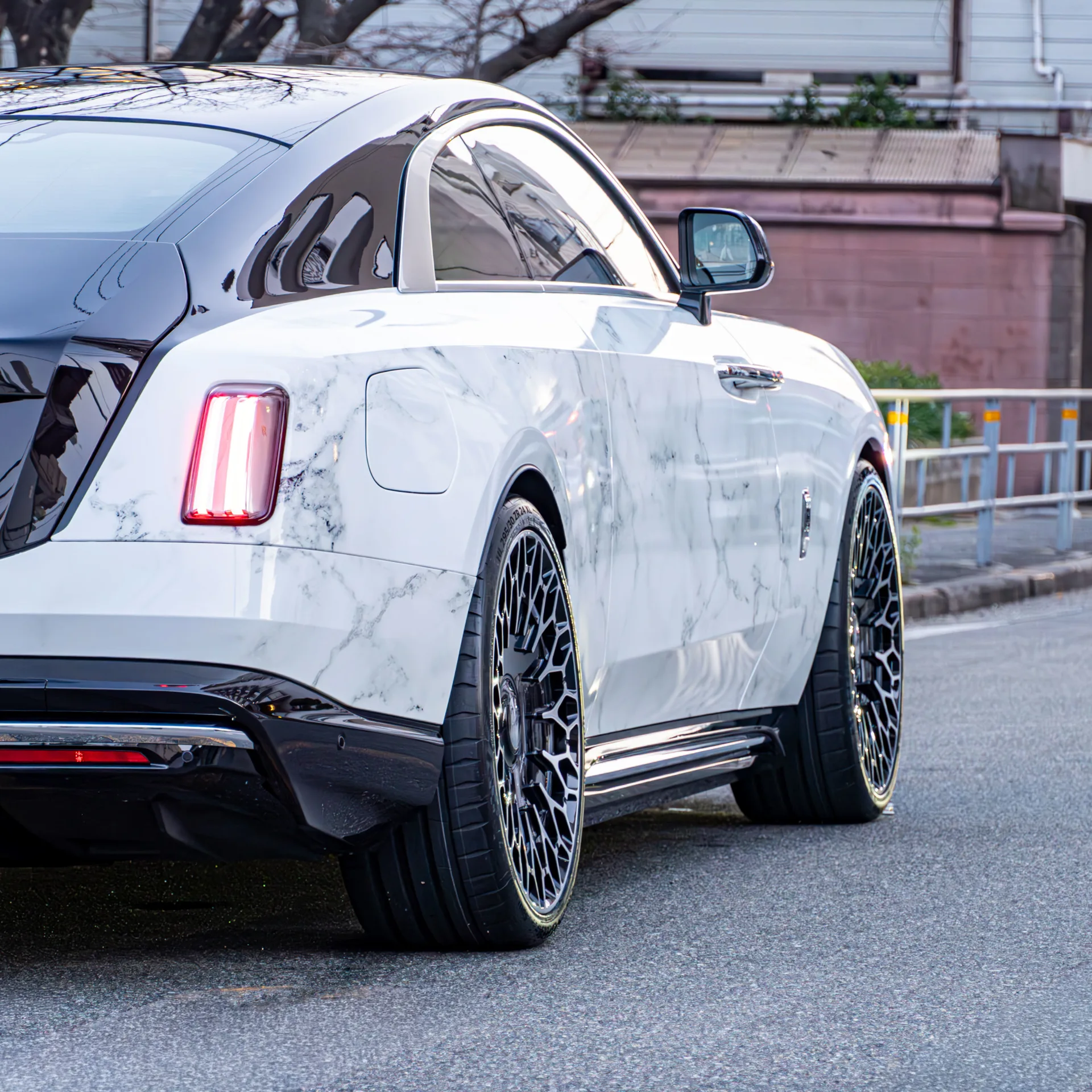 Brixton Forged LX08 on Rolls-Royce Spectre, photo 7