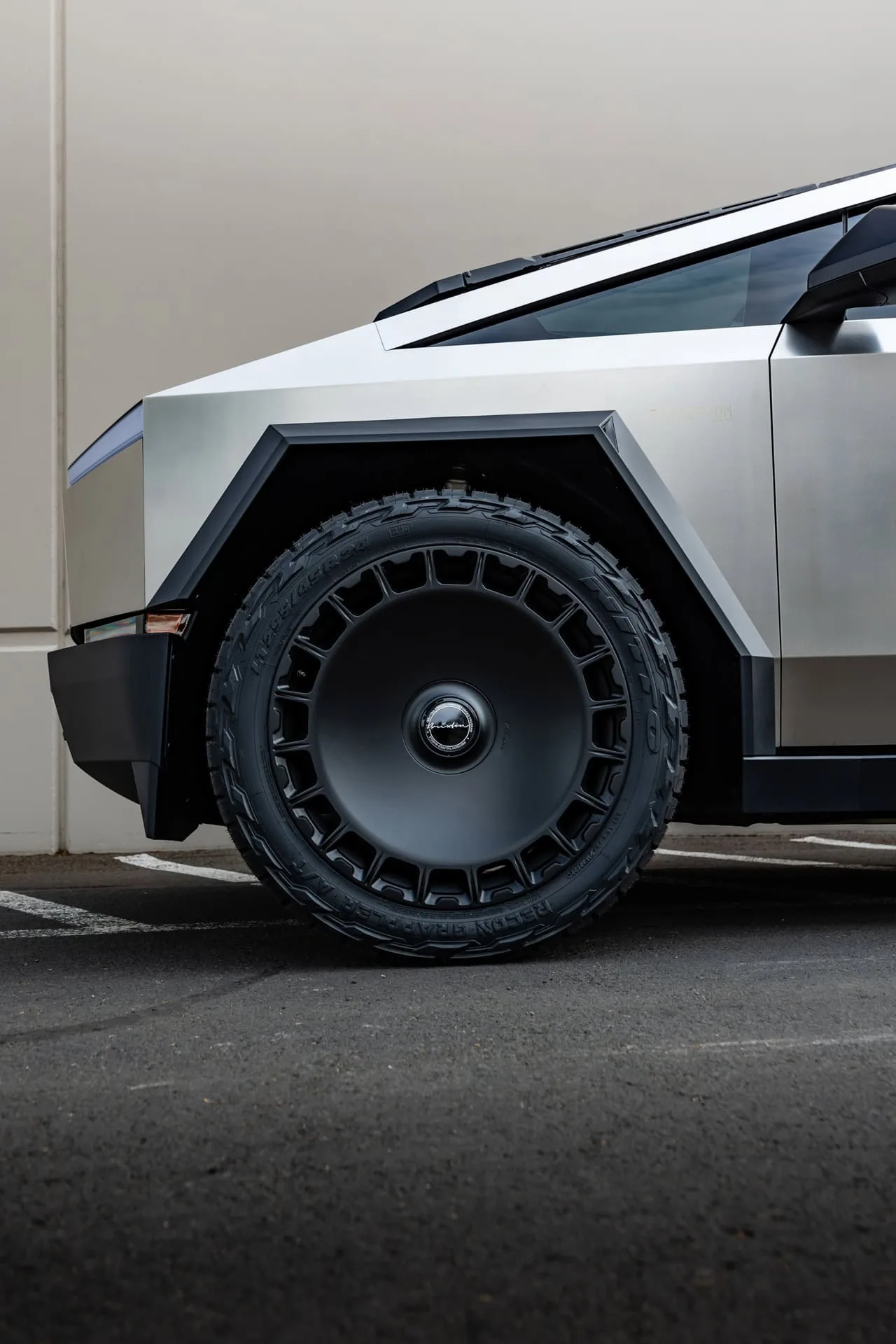 Brixton Forged LX15 on Tesla Cybertruck Original (2023-), photo 12