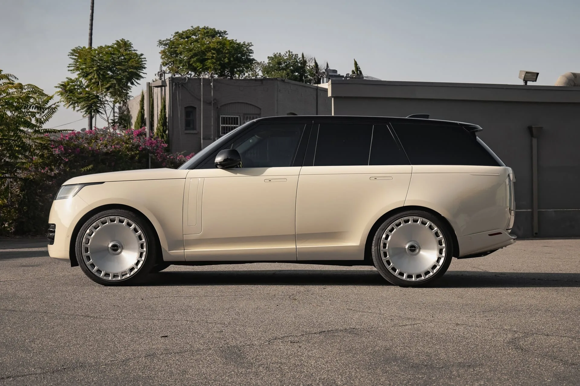Brixton Forged LX15 on Land Rover Range Rover L460, photo 11