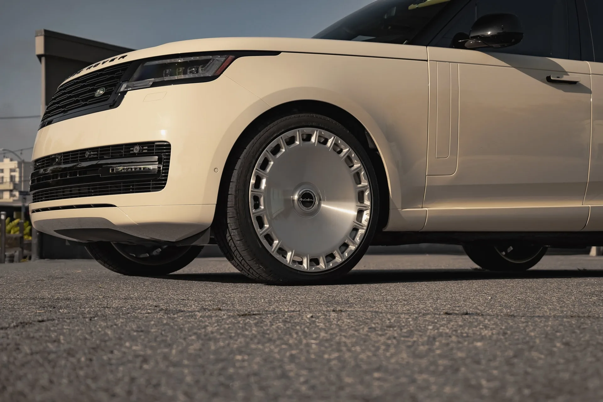 Brixton Forged LX15 on Land Rover Range Rover L460, photo 3