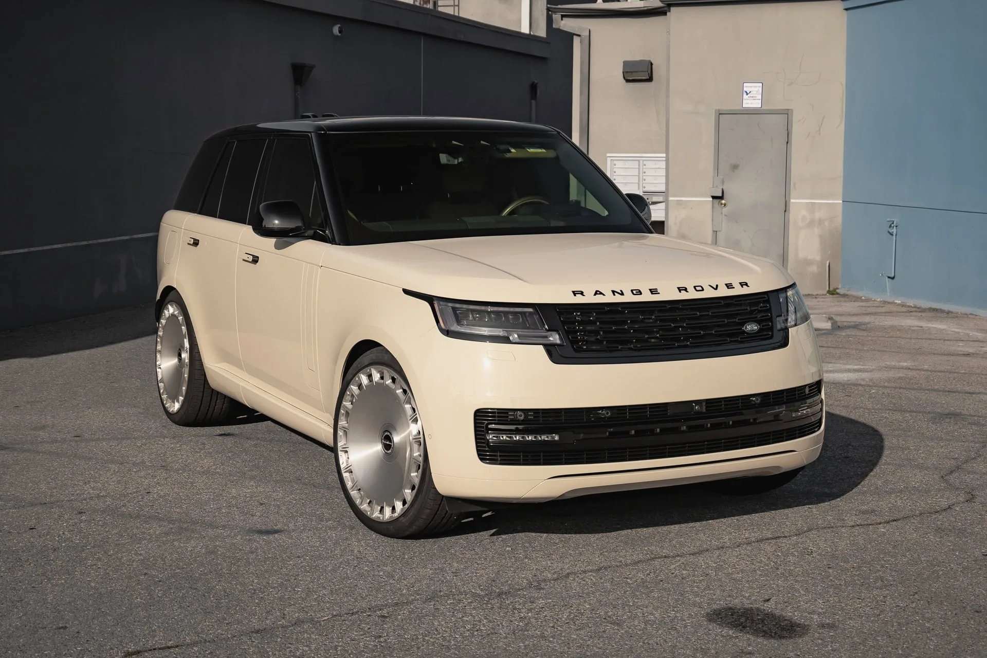 Brixton Forged LX15 on Land Rover Range Rover L460, photo 12
